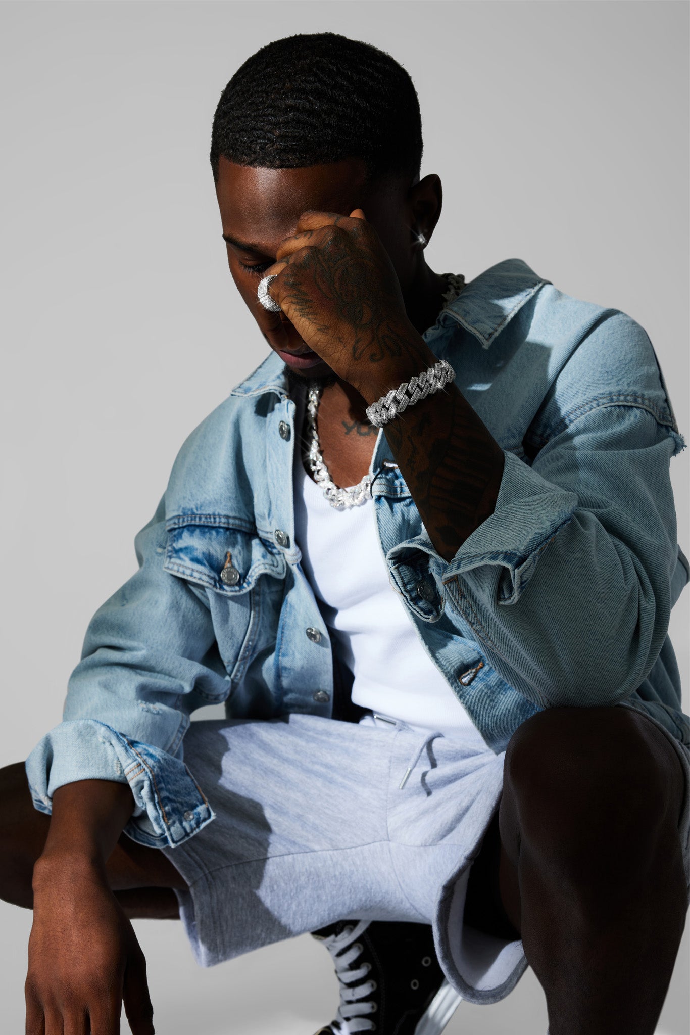 17mm Baguette Prong Link Bracelet