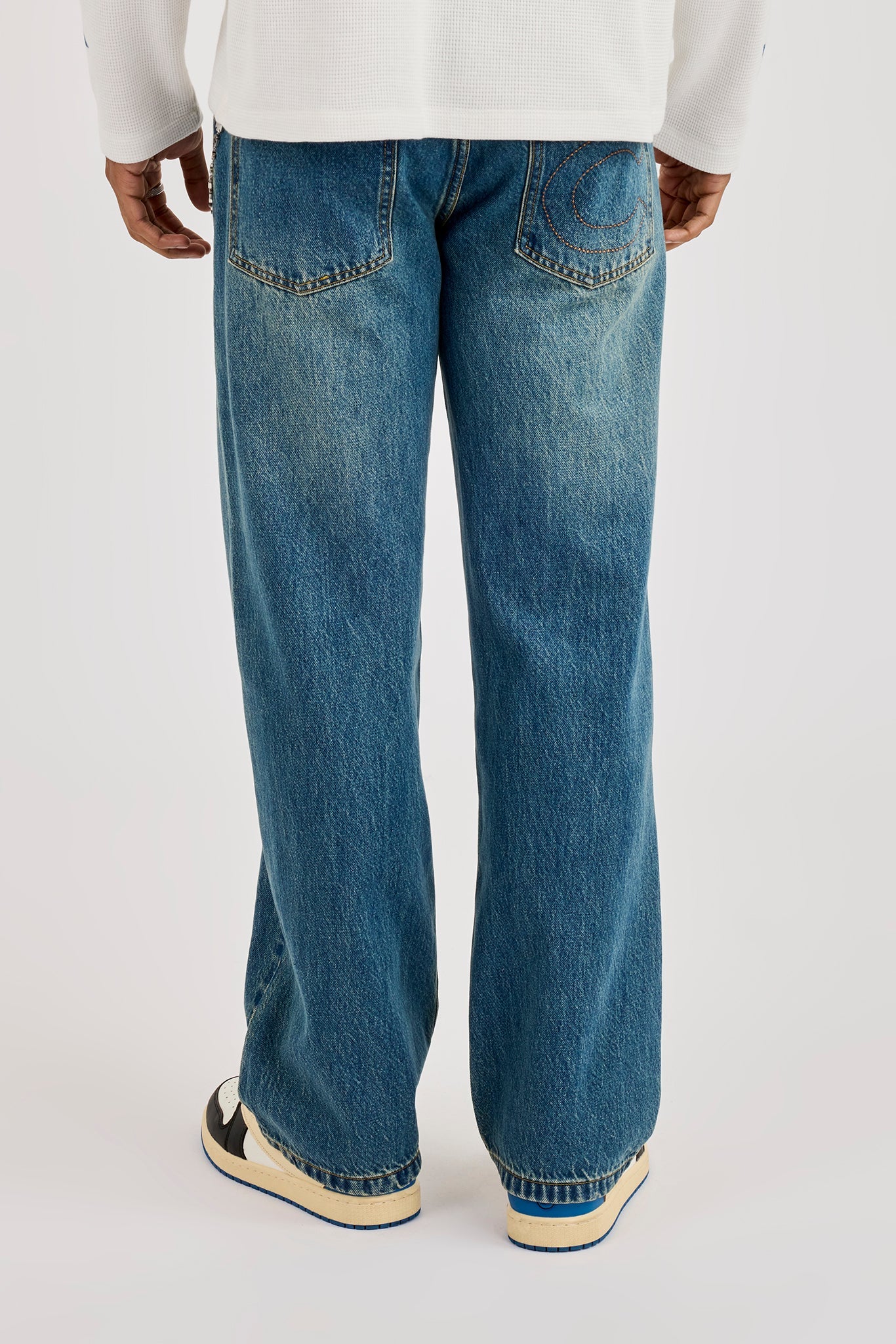 Mens Relaxed Jean & 10mm Cernucci Motif Jean Chain - Antique Wash