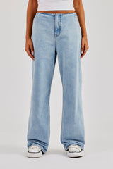 Baggy Jean With Waistband Detail - Bleach Wash