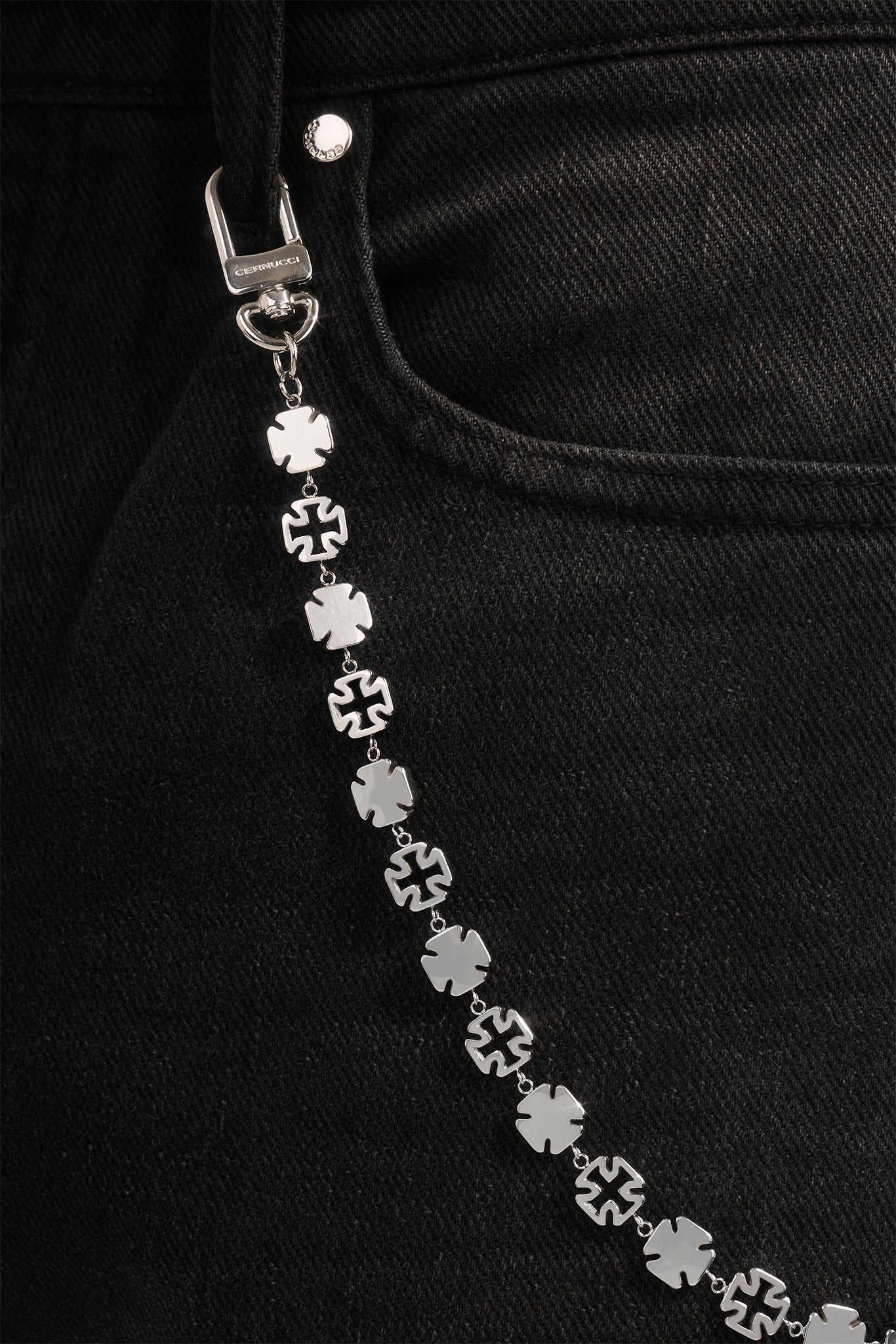 Motif Cross Outline Jean Chain - 10mm - White