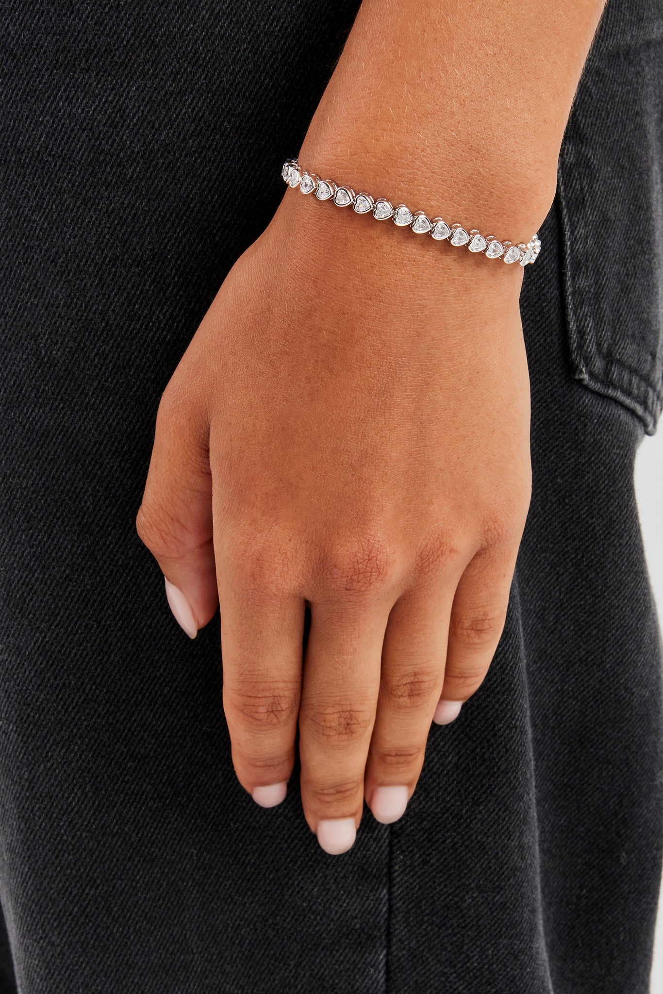 Iced Horizontal Heart Tennis Bracelet - 3mm