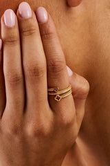 Twist Heart & Motif Ring - 6mm - Gold