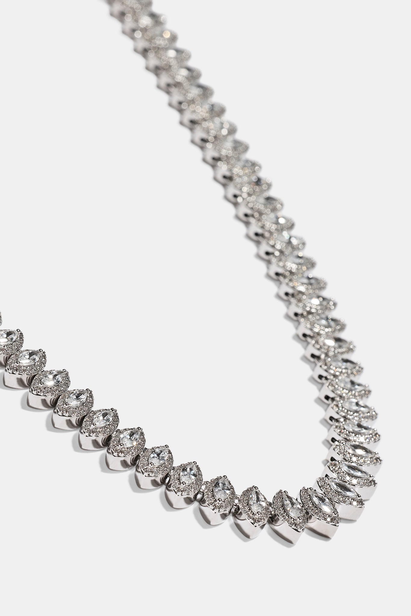 Marquise Tennis Chain - 8mm - White