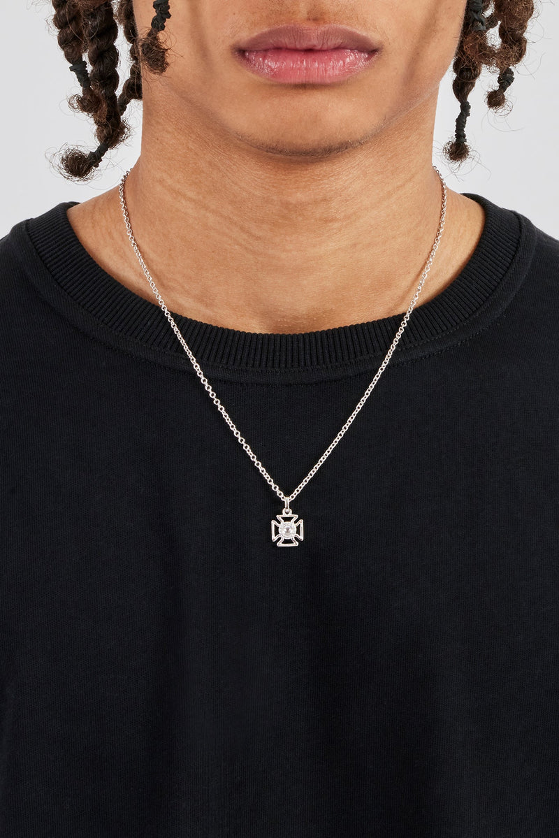 Micro Iced Outline Motif Necklace - 12mm