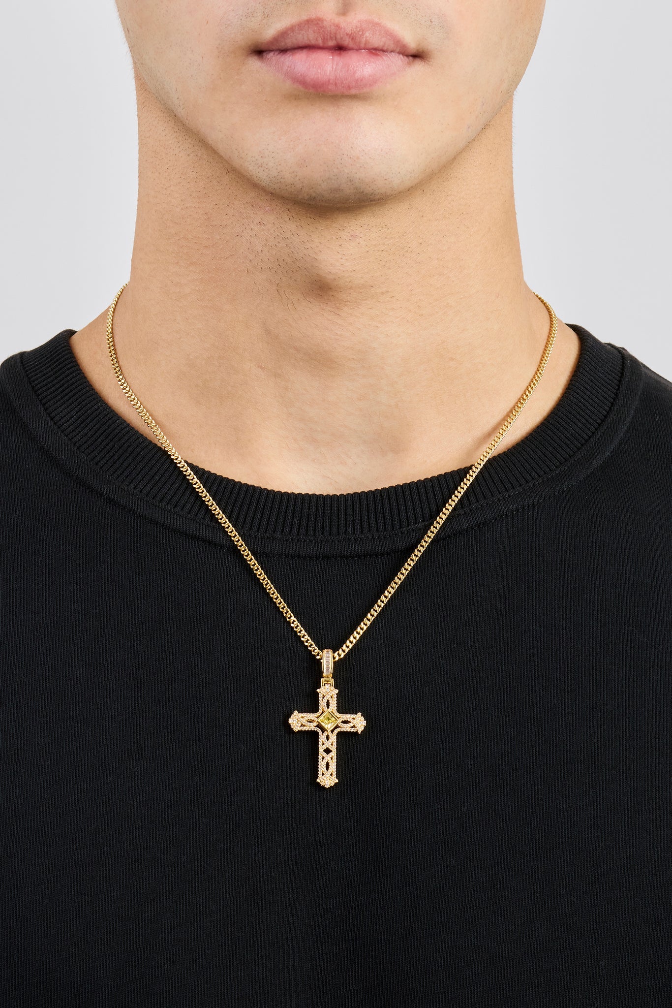 Centre Stone Cross Pendant Necklace - 20mm - Gold