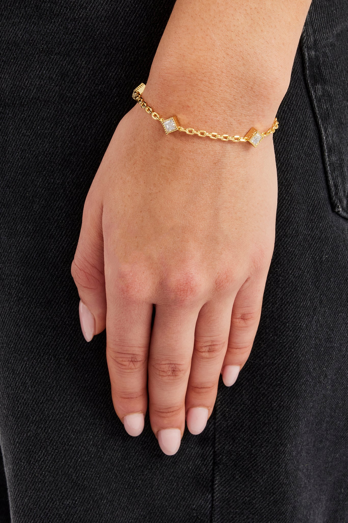 Iced Square Stone Rolo Bracelet - 6mm - Gold