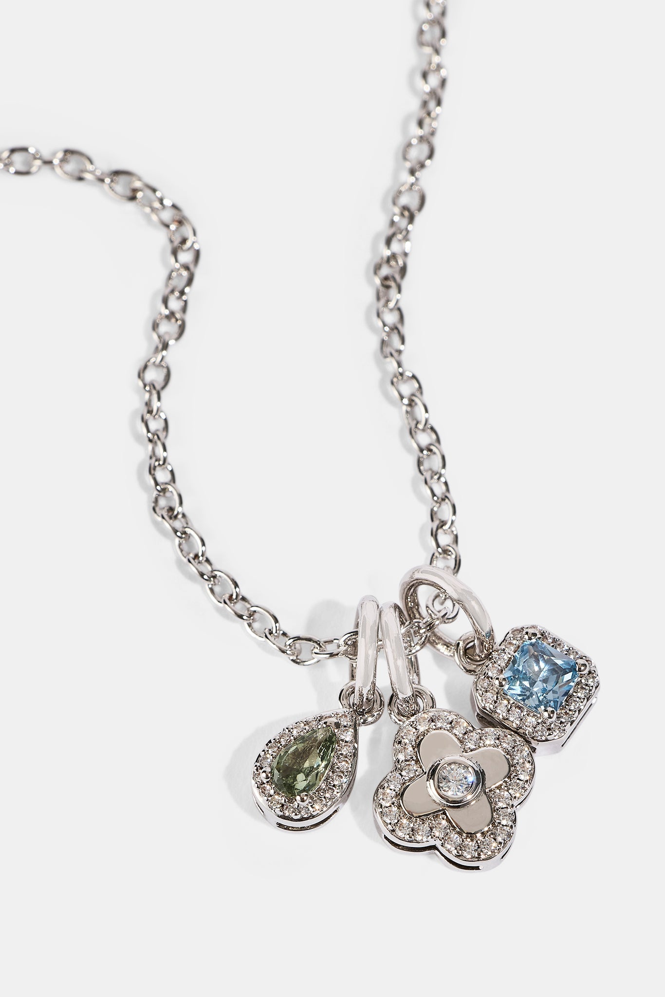 Triple Motif and Multigem Necklace - 10mm - White