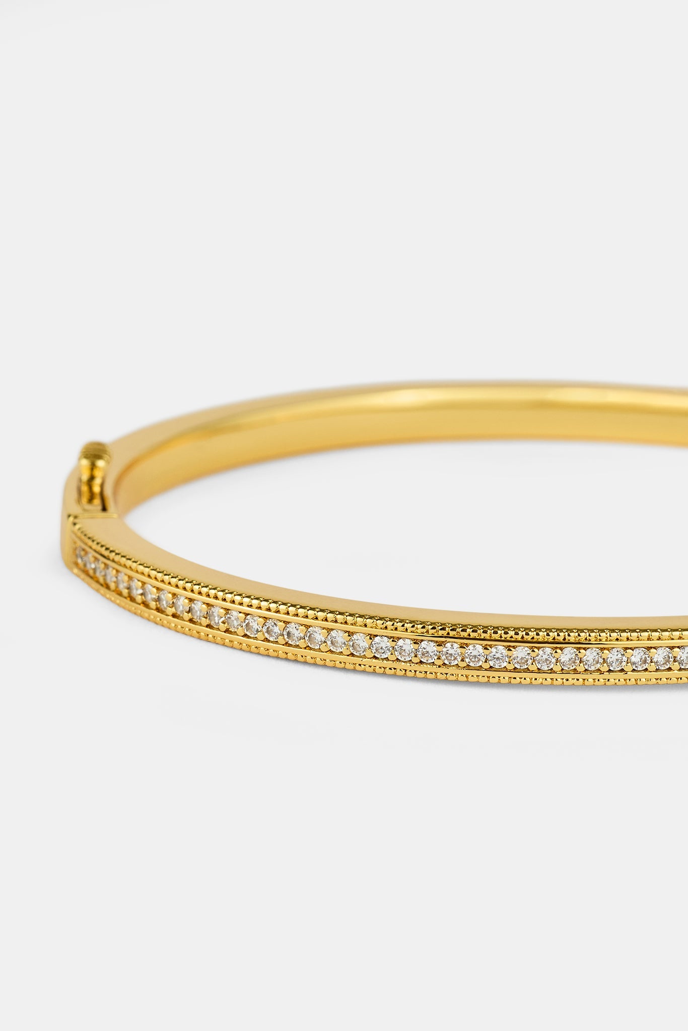 Polished & Iced Band Bangle - 4mm - Gold