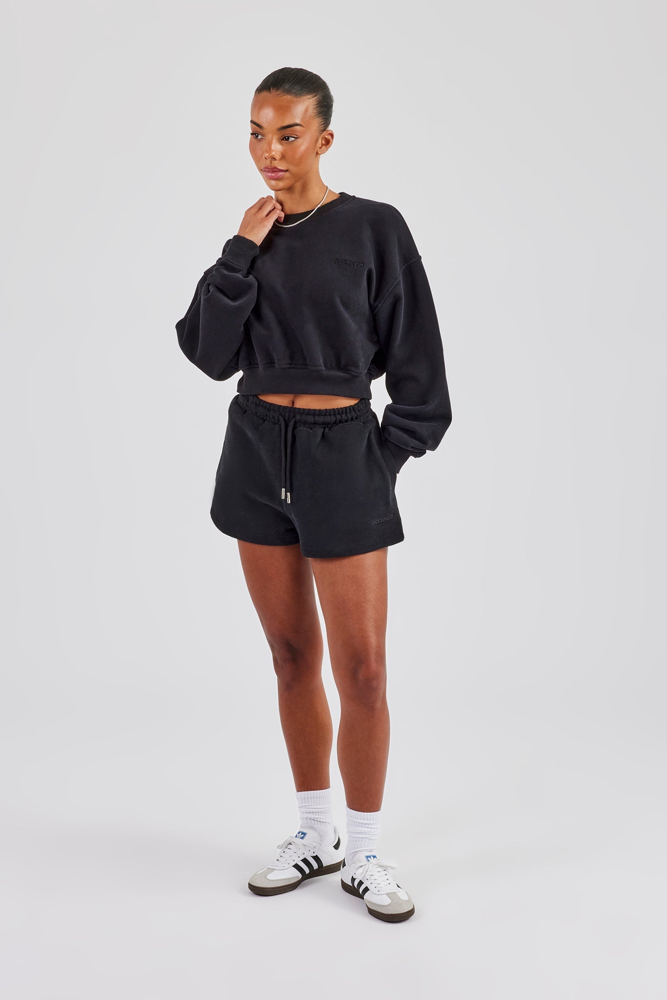 Embroidered Short - Black