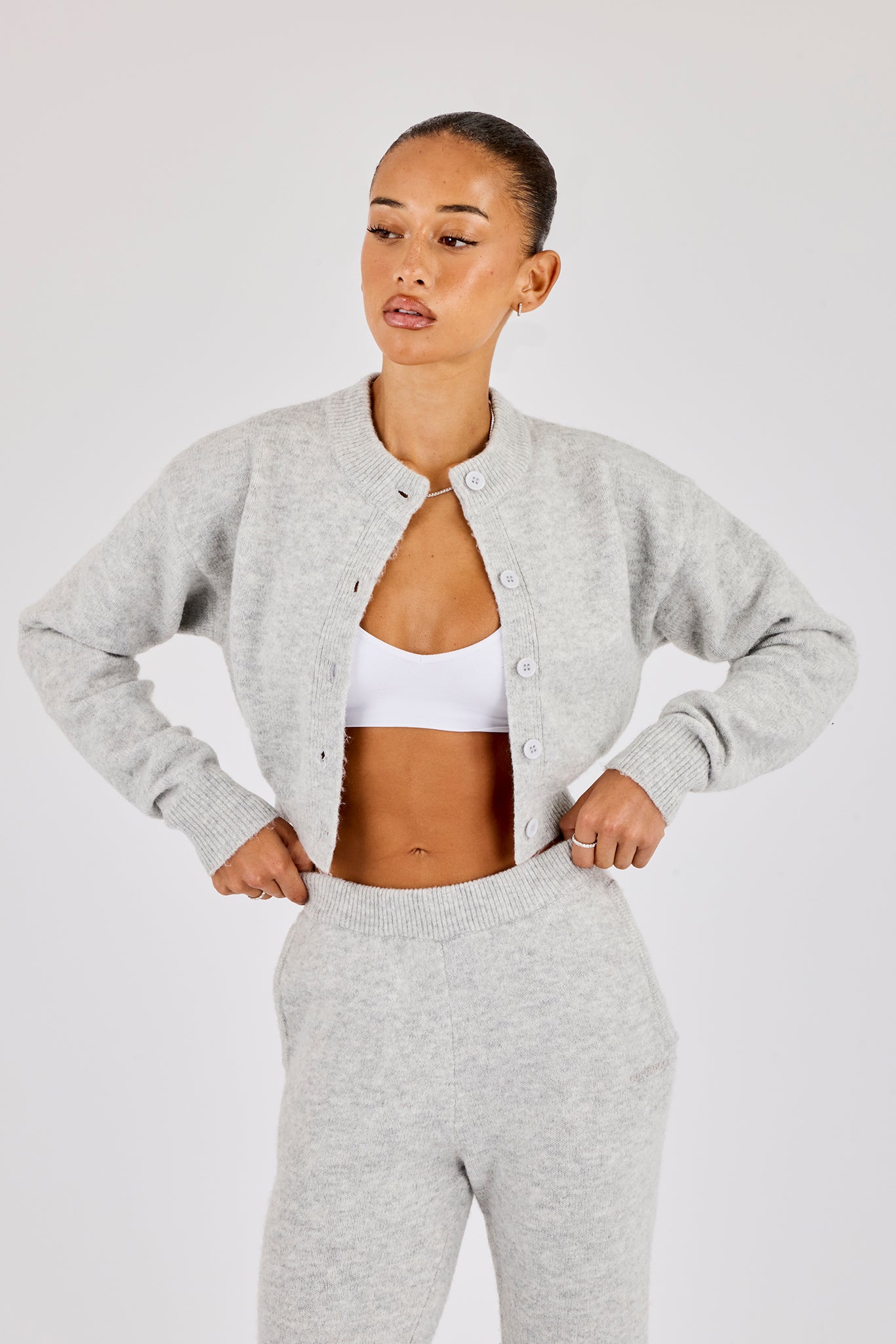 Knitted Cropped Cardigan - Grey