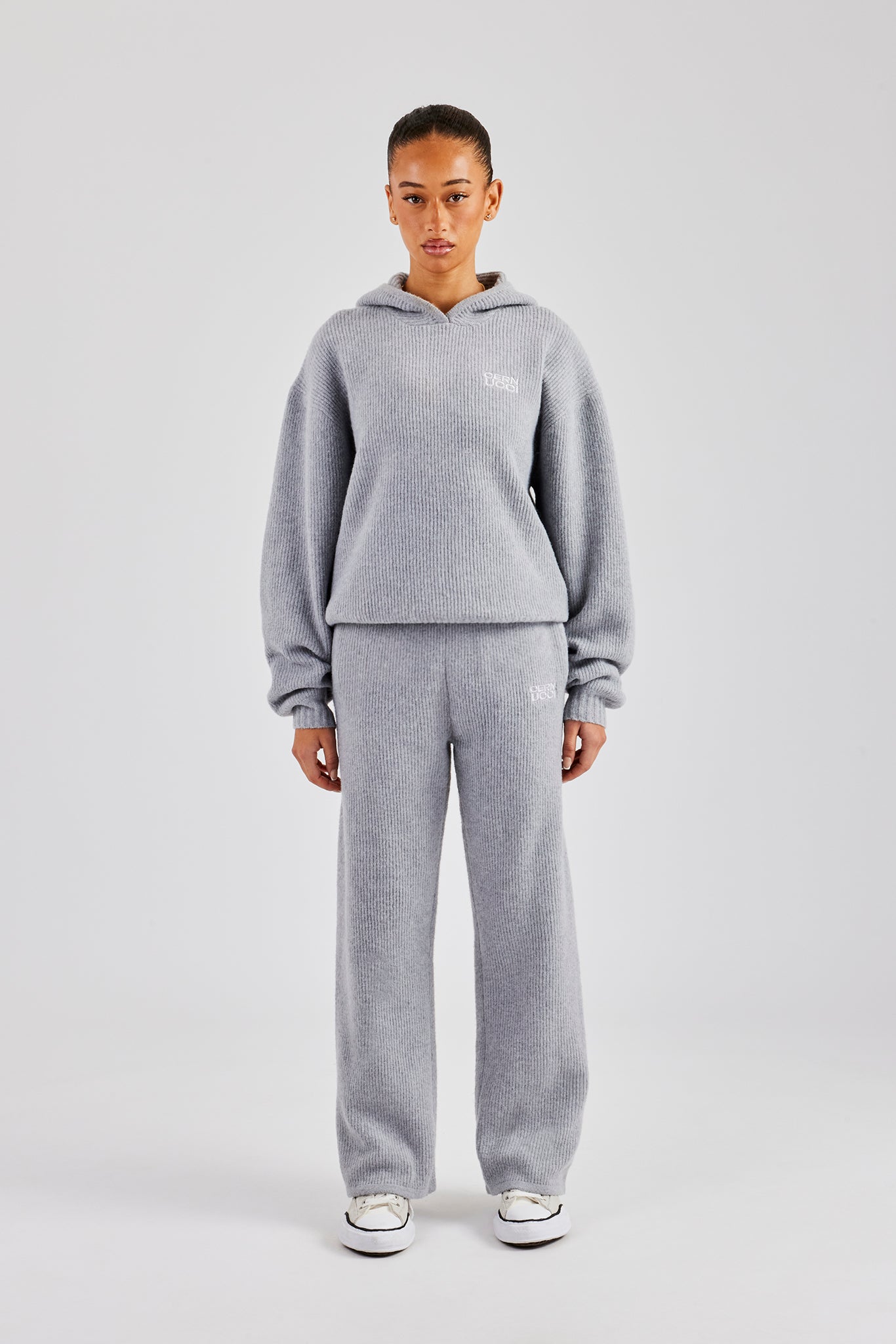 Knit Boxy Embroidered Tracksuit - Grey