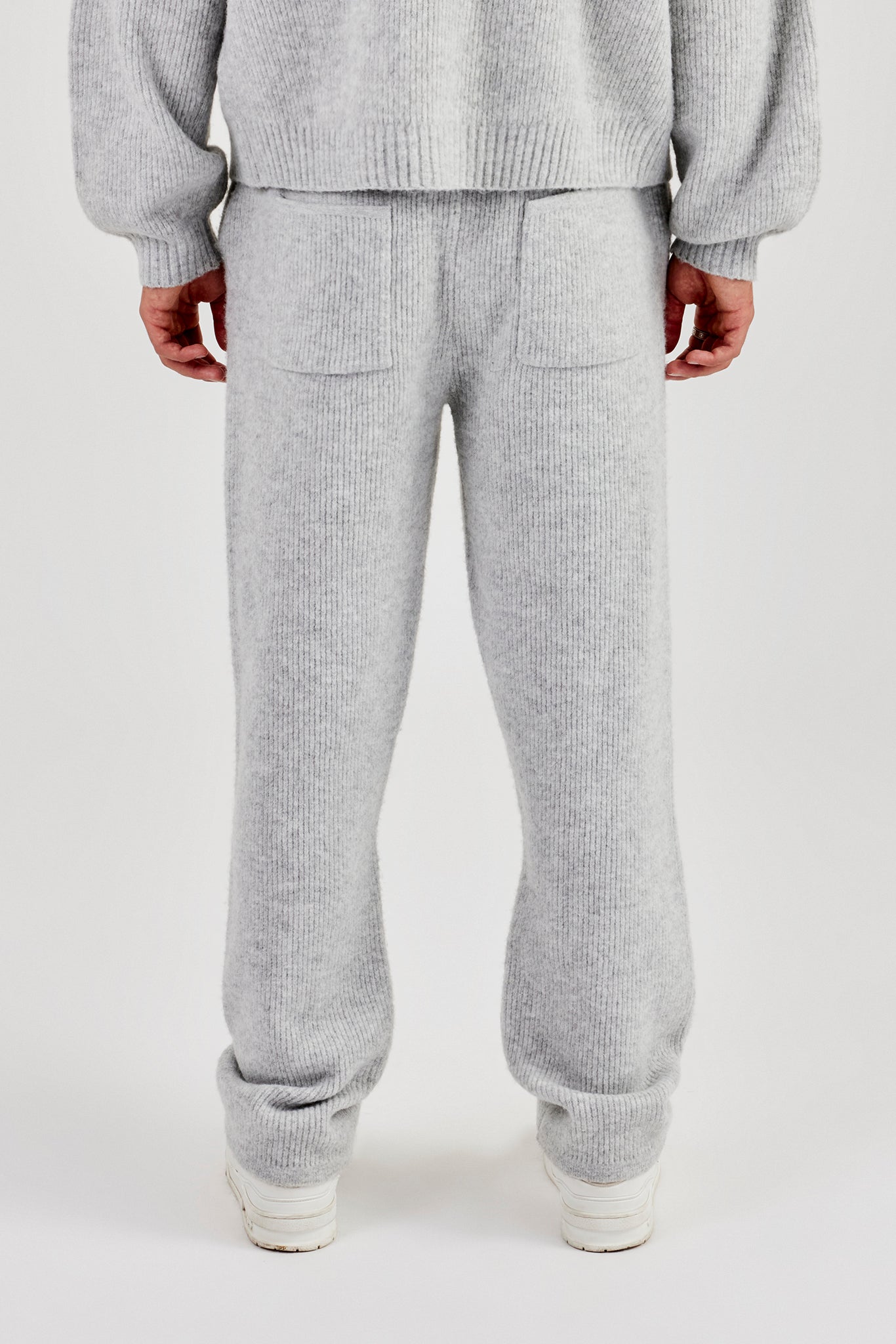 Embroidered Knitted Jogger - Light Grey