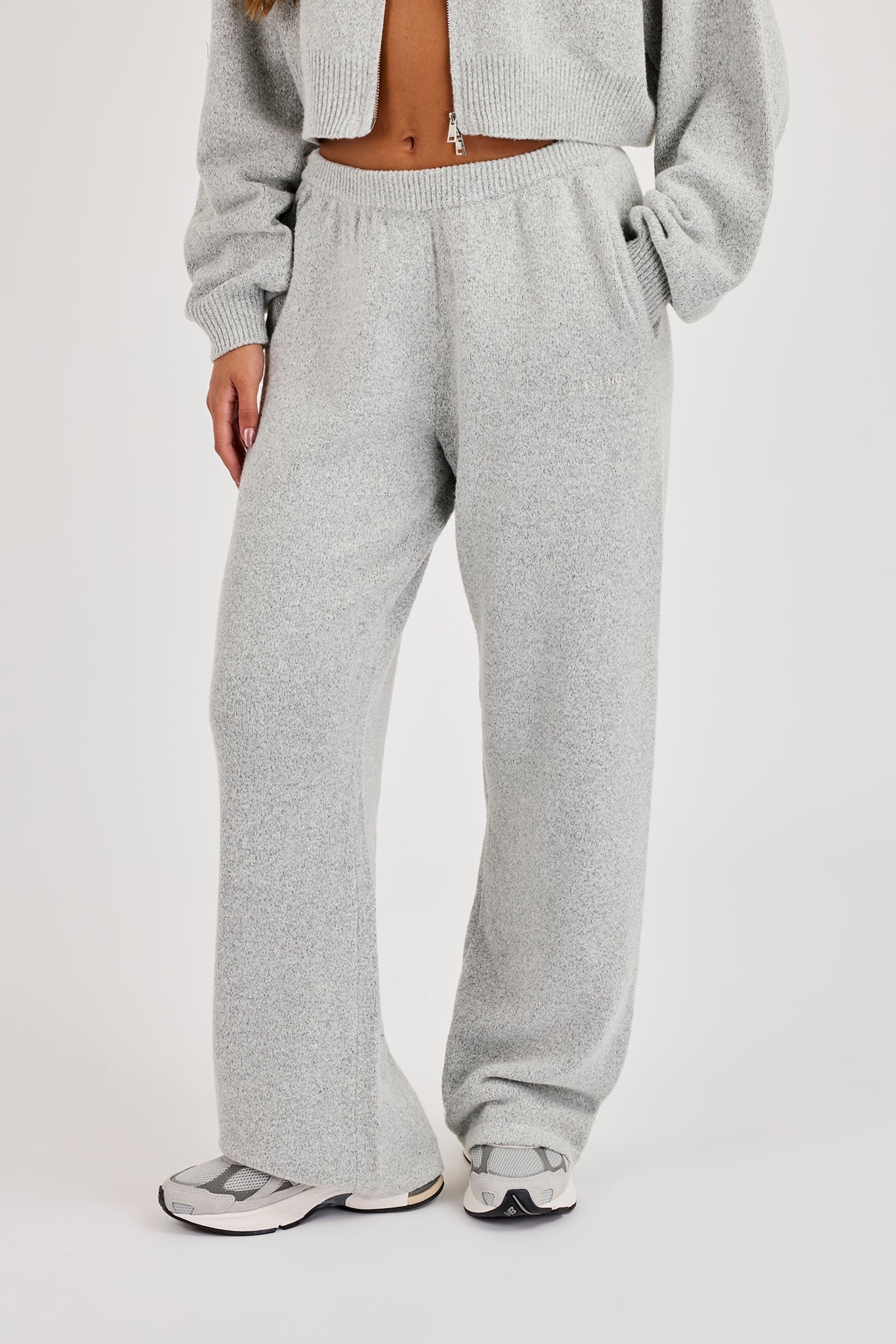 Cernucci Knitted Logo Wide Leg Jogger - Grey