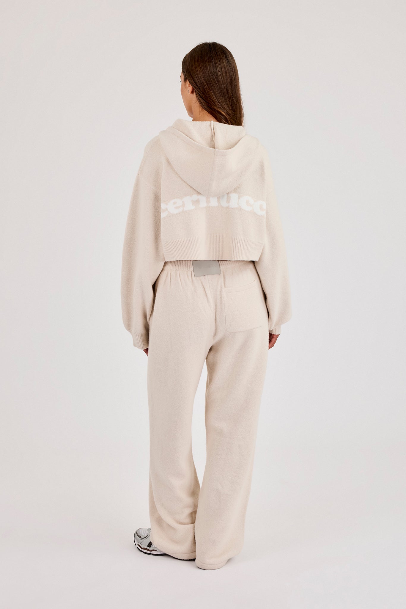 Cernucci Knitted Logo Cropped Zip Hoodie & Wide Leg Jogger – Oatmeal