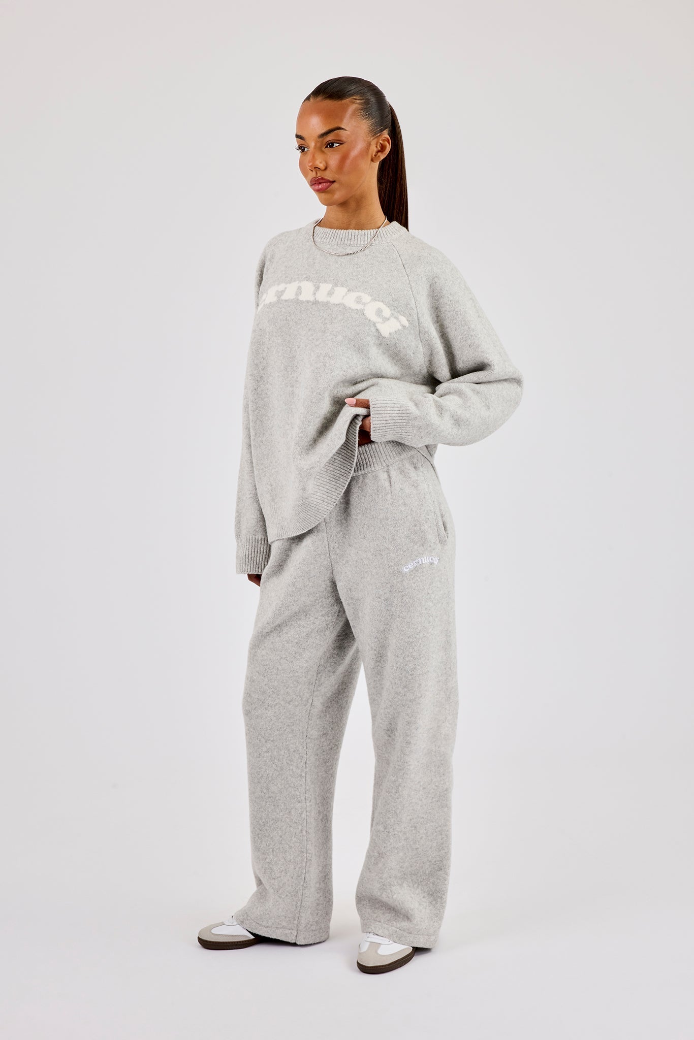 Knit Logo Sweat & Jogger - Grey