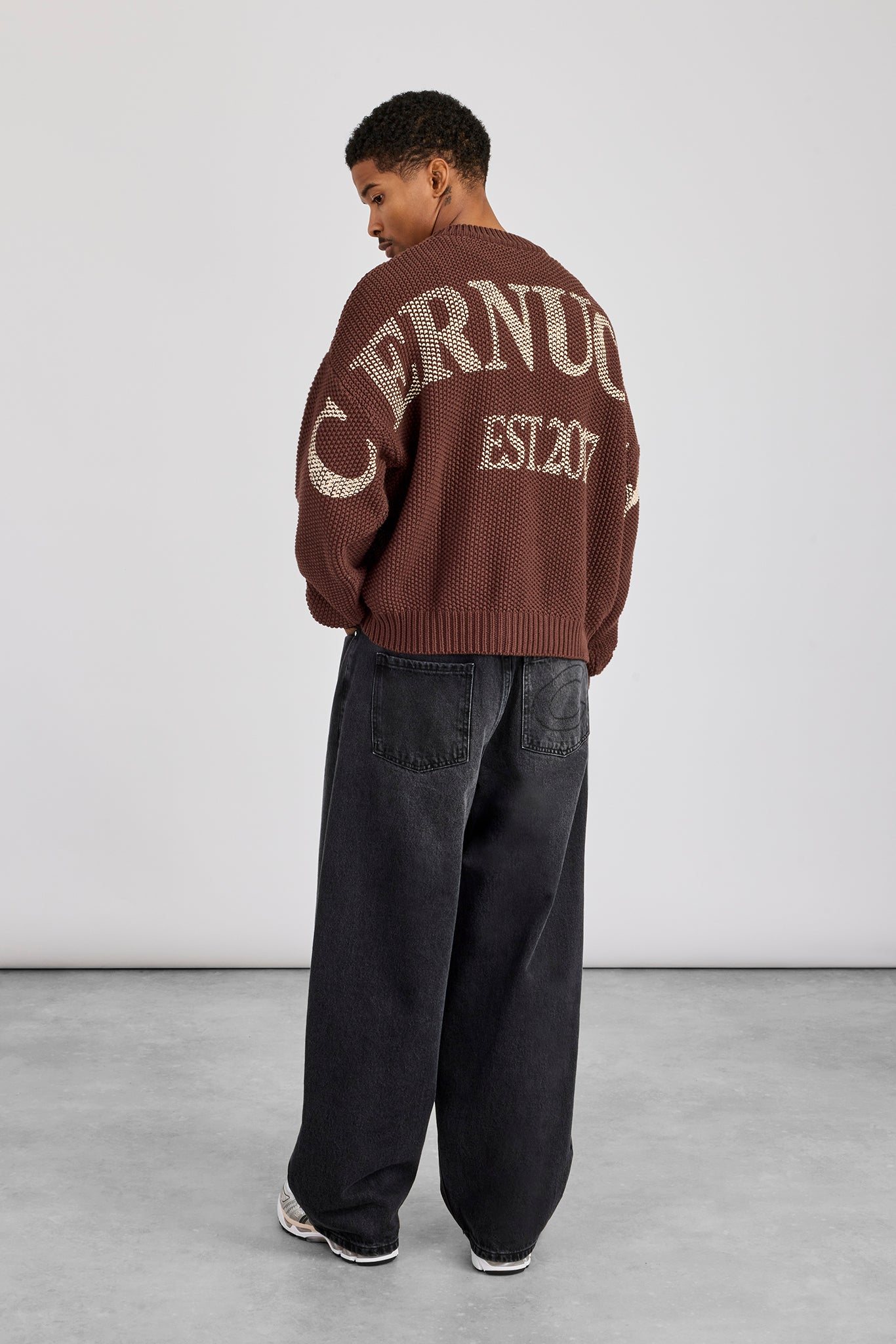 Textured Knit Printed Sweatshirt - Chocolate