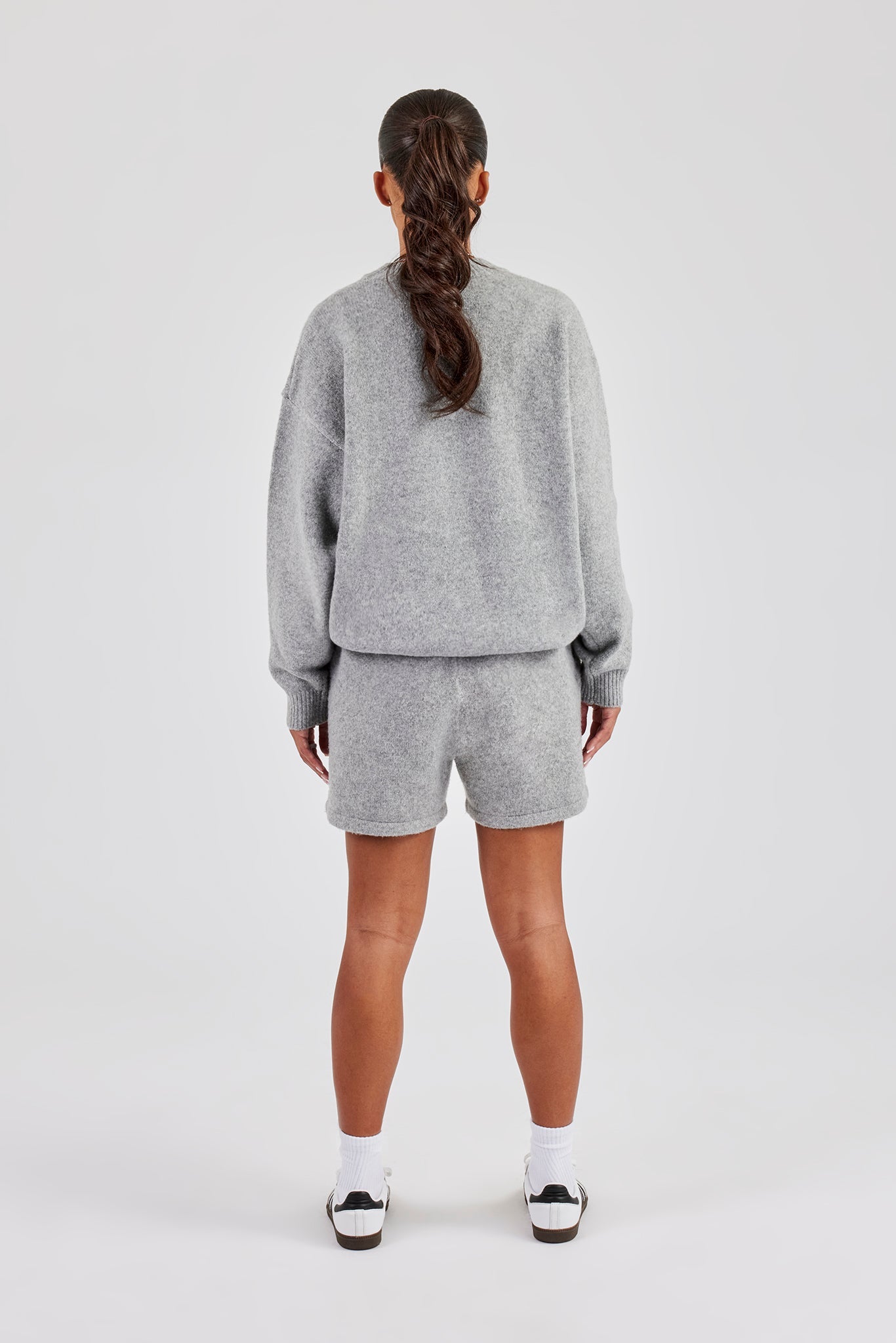 C Knitted Sweatshirt & Shorts - Grey
