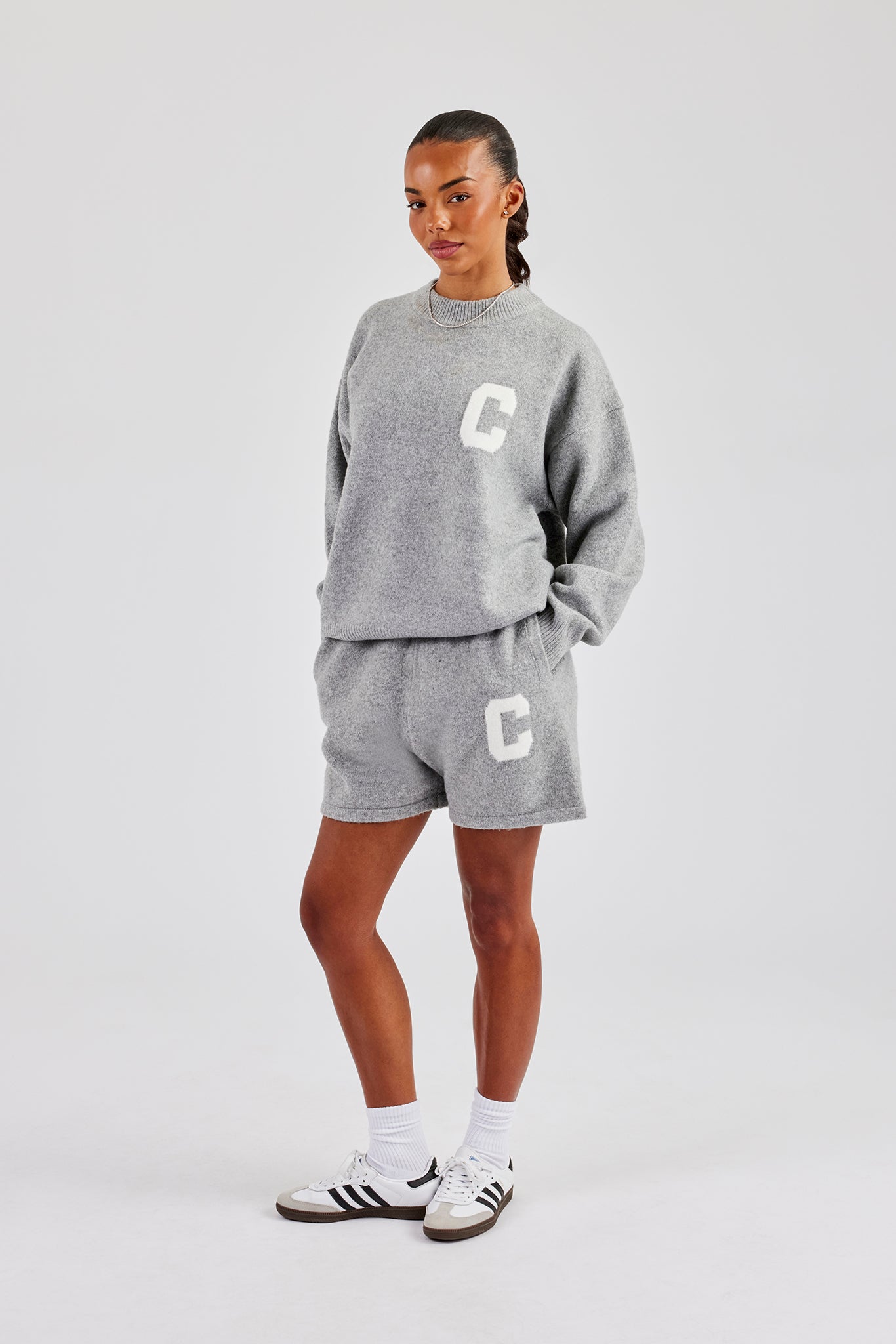 C Knitted Sweatshirt & Shorts - Grey