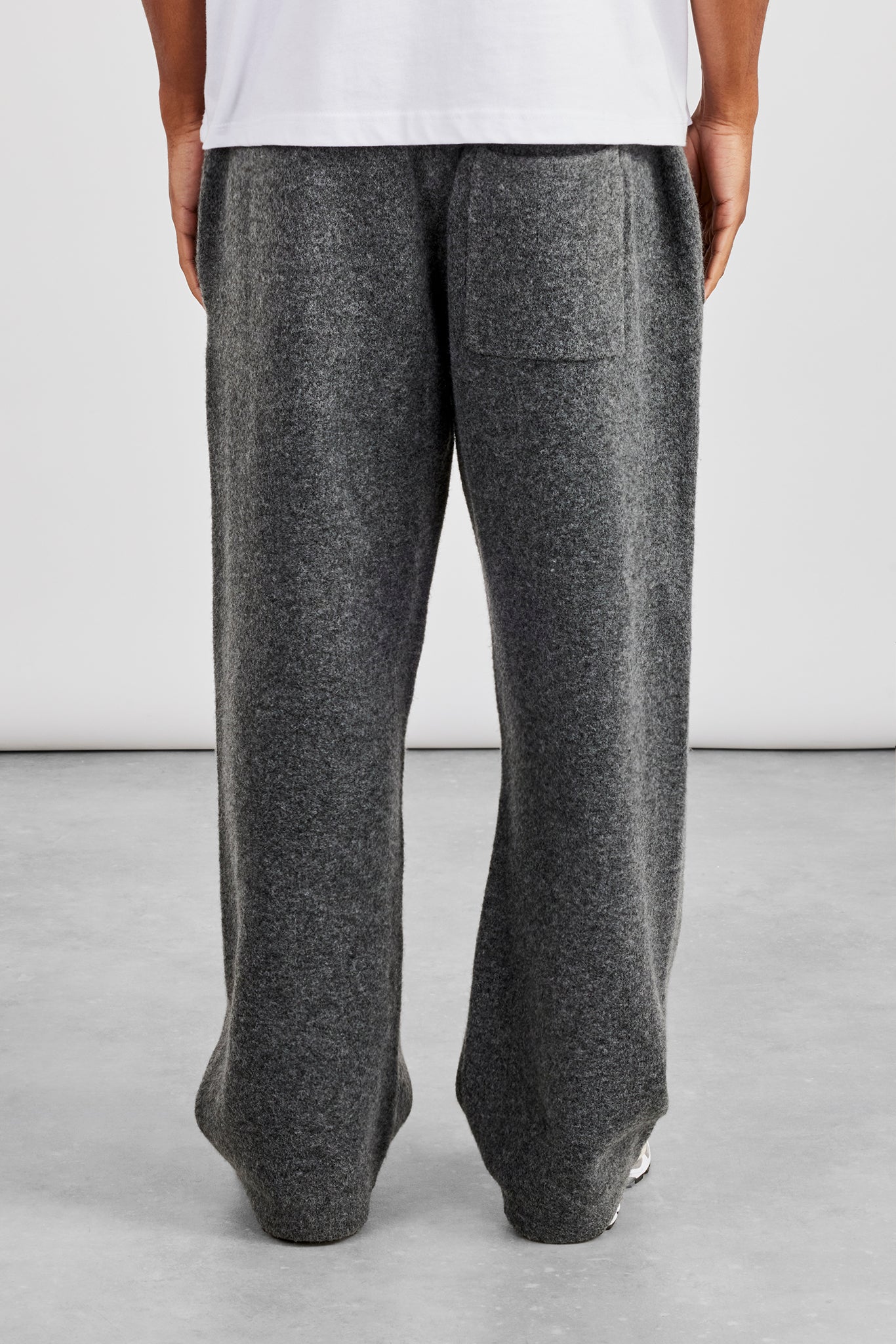 Knitted Relaxed Jogger - Grey