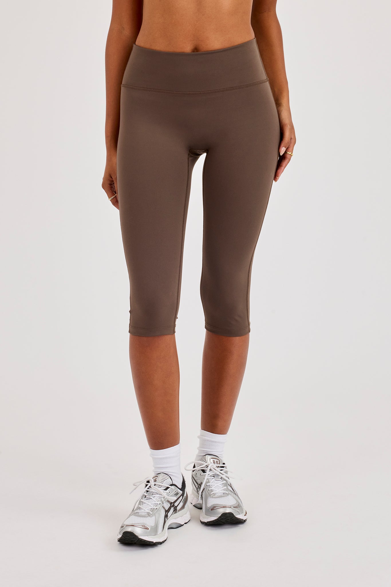 Technical Capri Pant - Chocolate