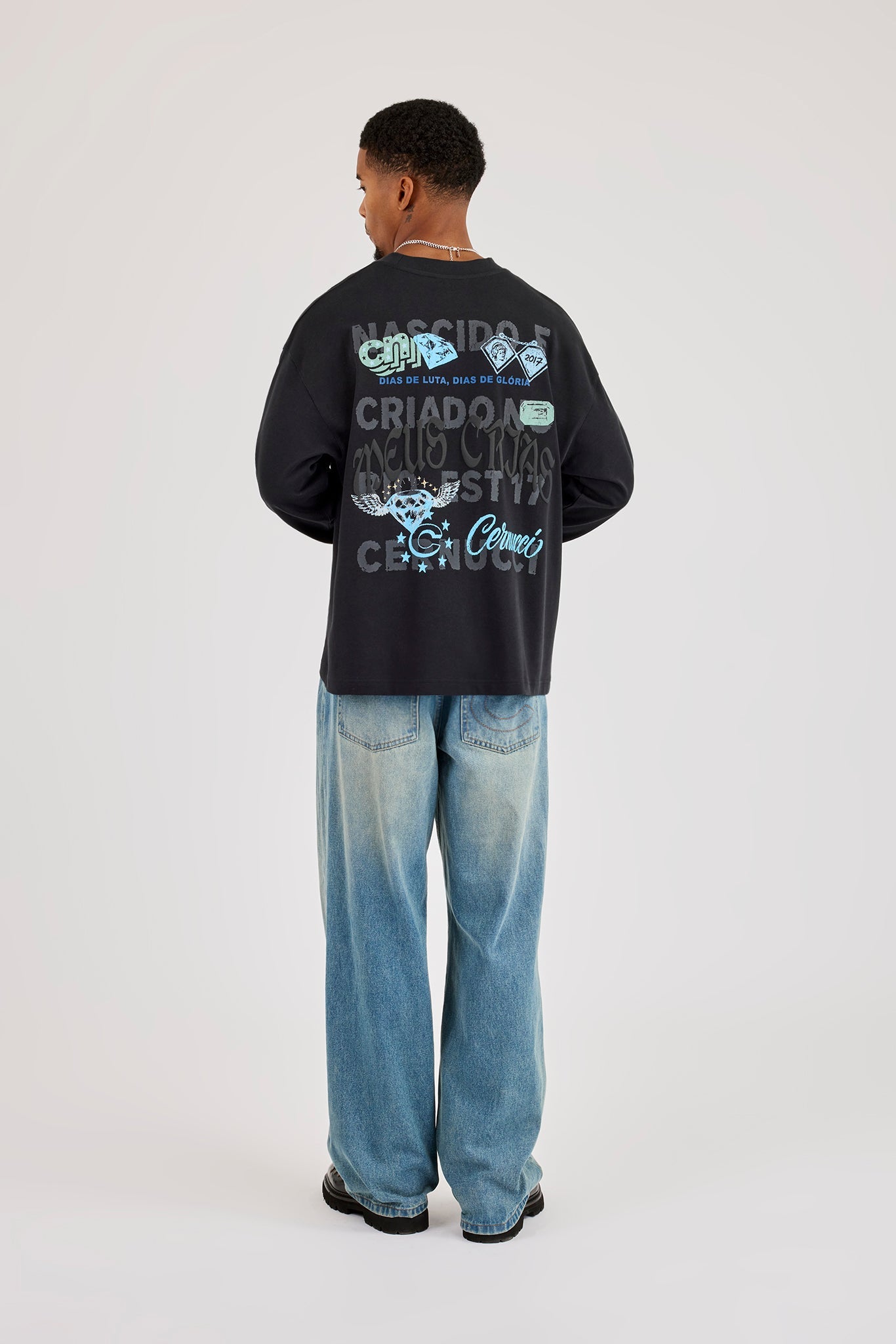 Long Sleeve Meus Crias T-Shirt - Black
