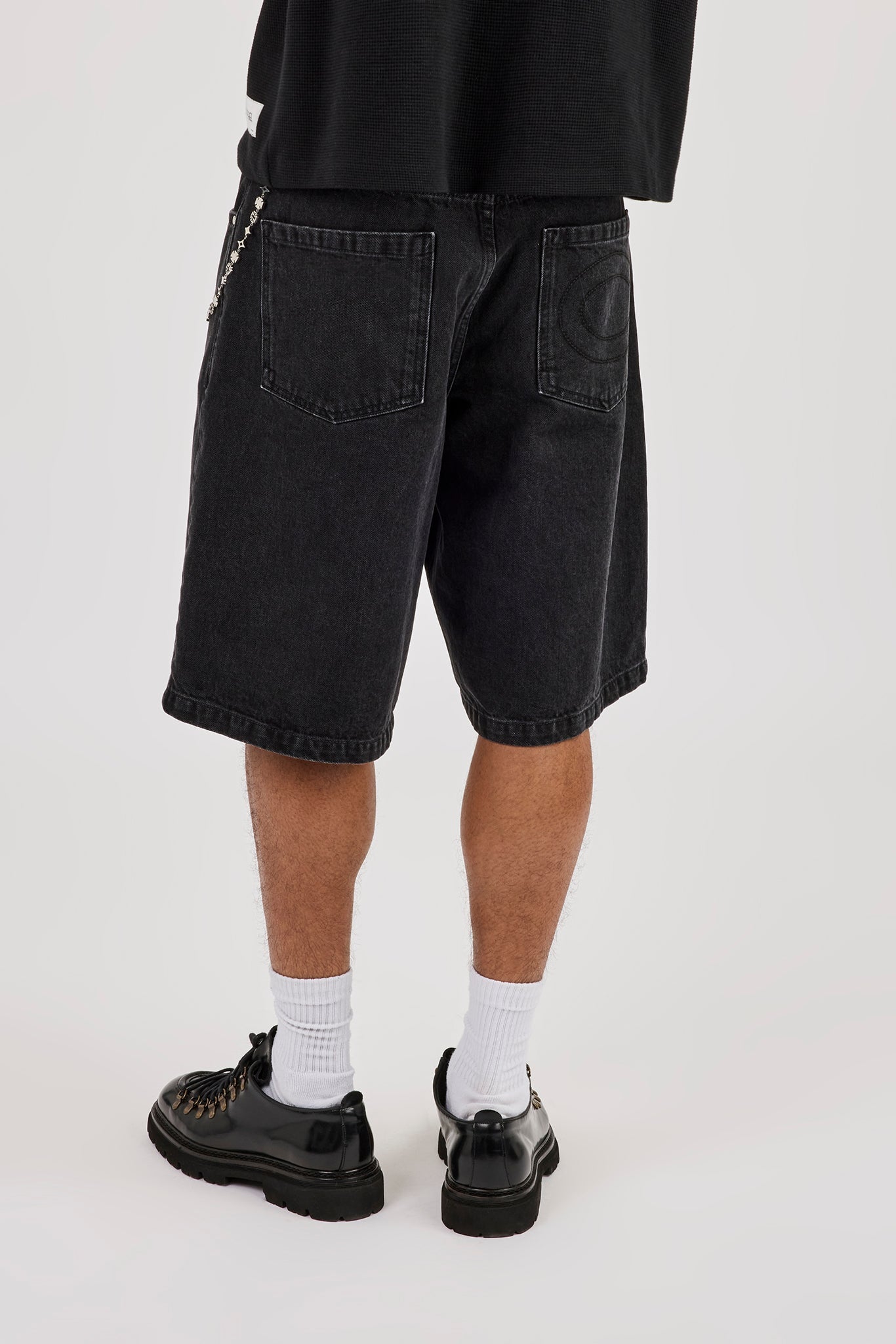 Denim Bermuda Jorts & 10mm Cernucci Motif Jean Chain - Washed Black
