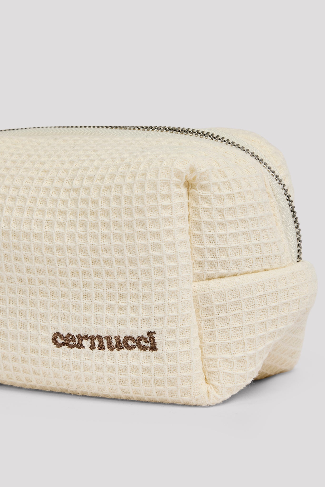 Waffle Pouch - Off White