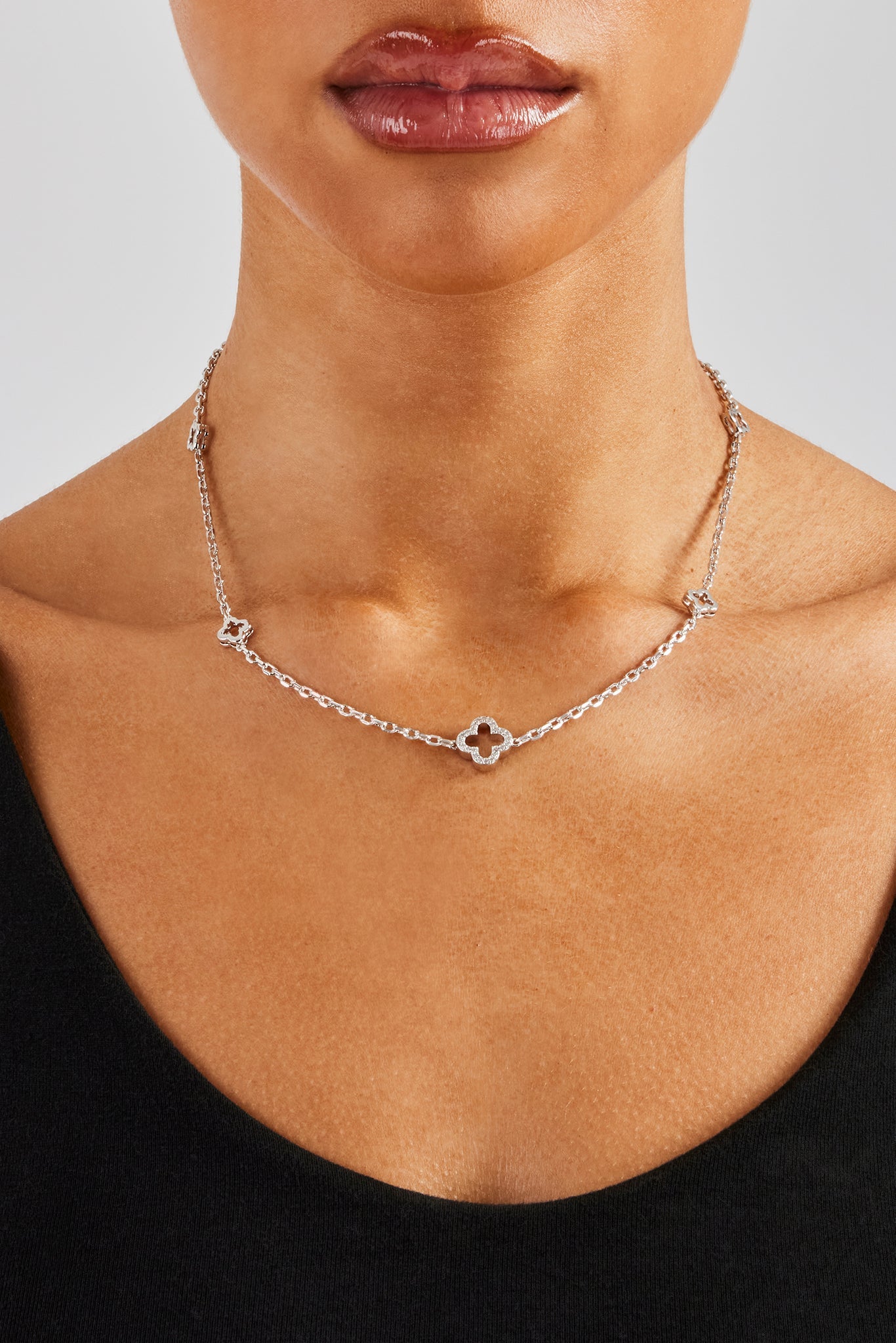 Cut Out Motif Necklace - 12mm