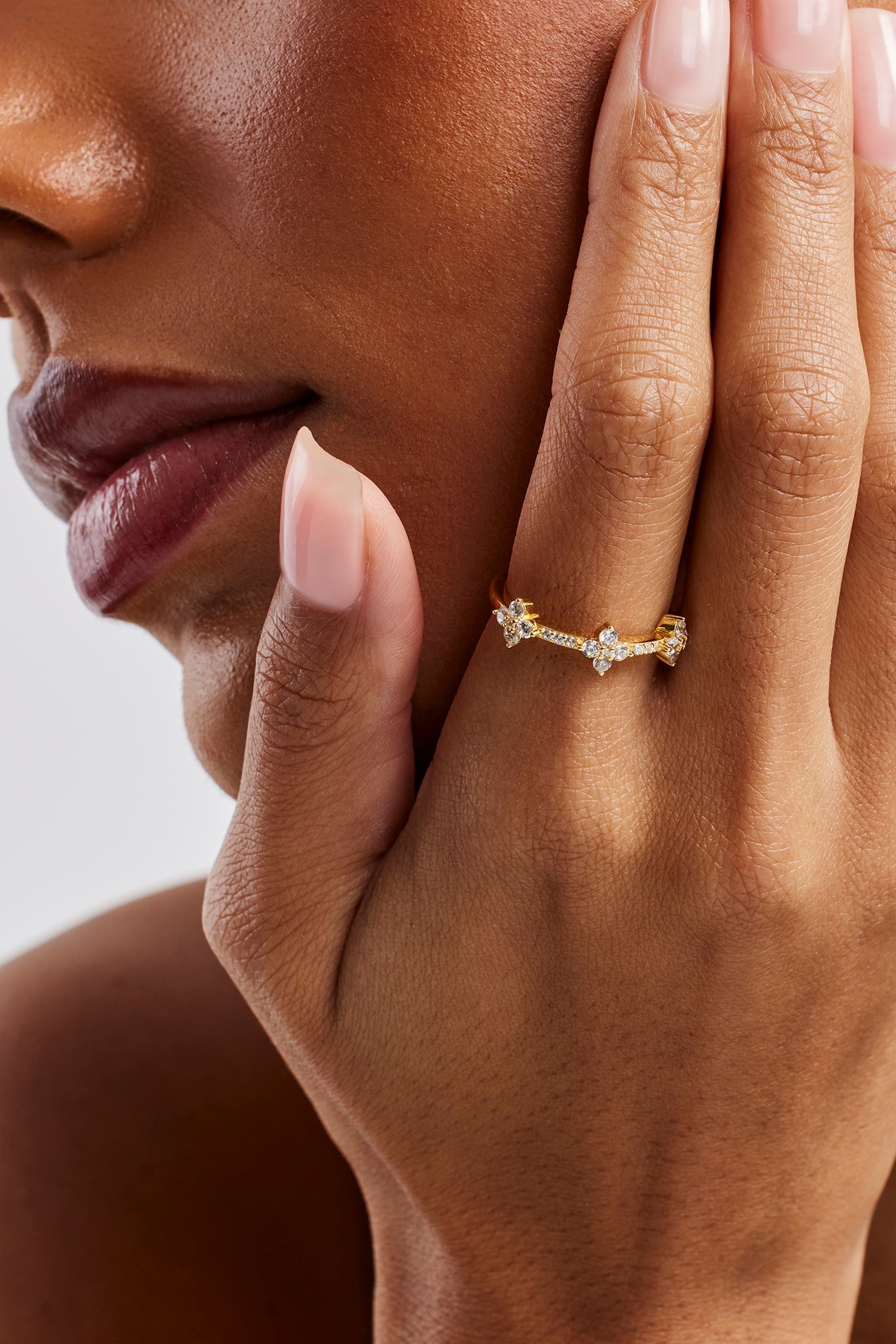 Iced Band Flower Ring - 6mm