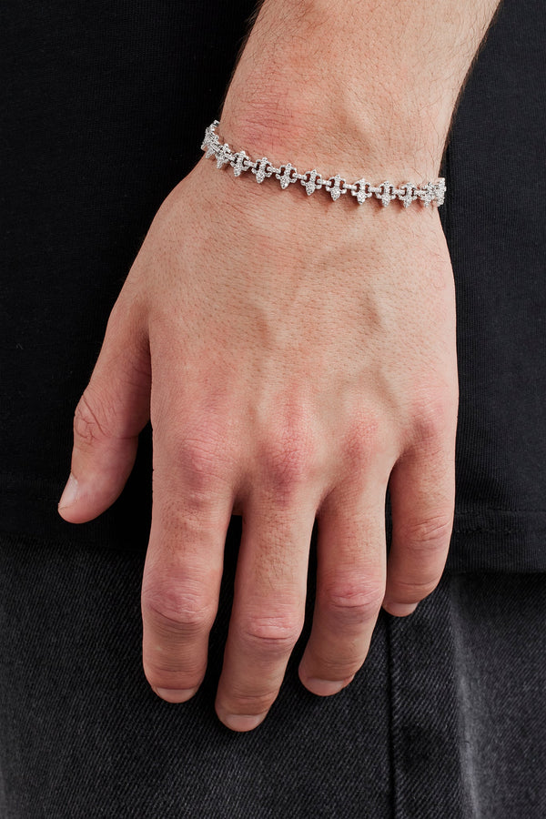 Iced Fleur Motif Bracelet - 8mm
