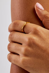 Polished Asymmetric Band Ring - 2mm - Gold