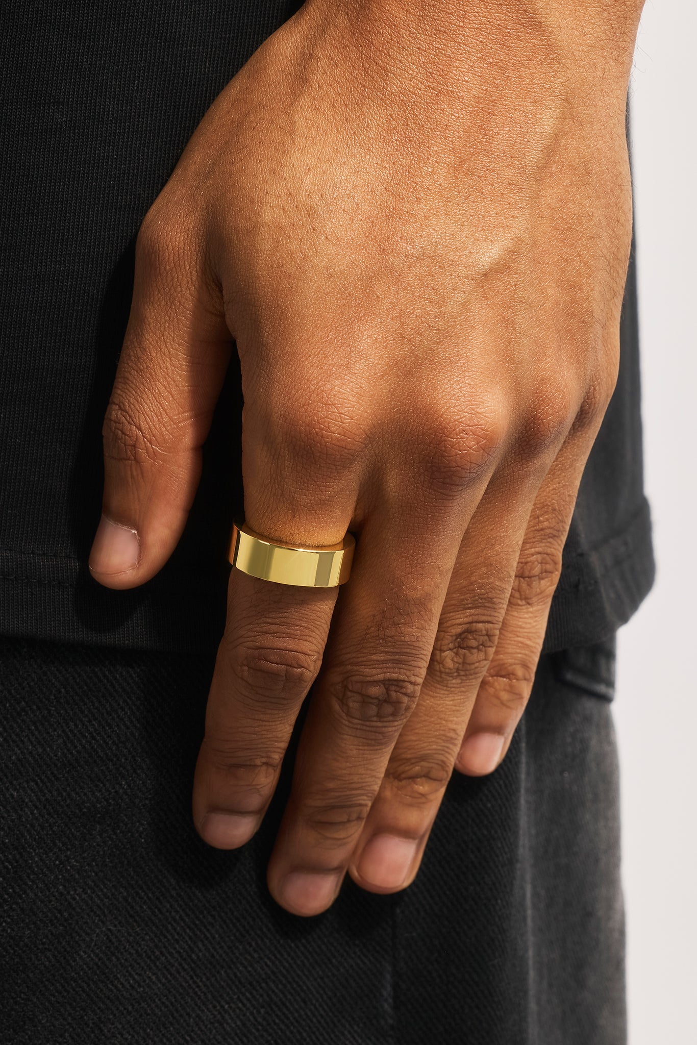 Polished Band Ring - 8mm - Gold
