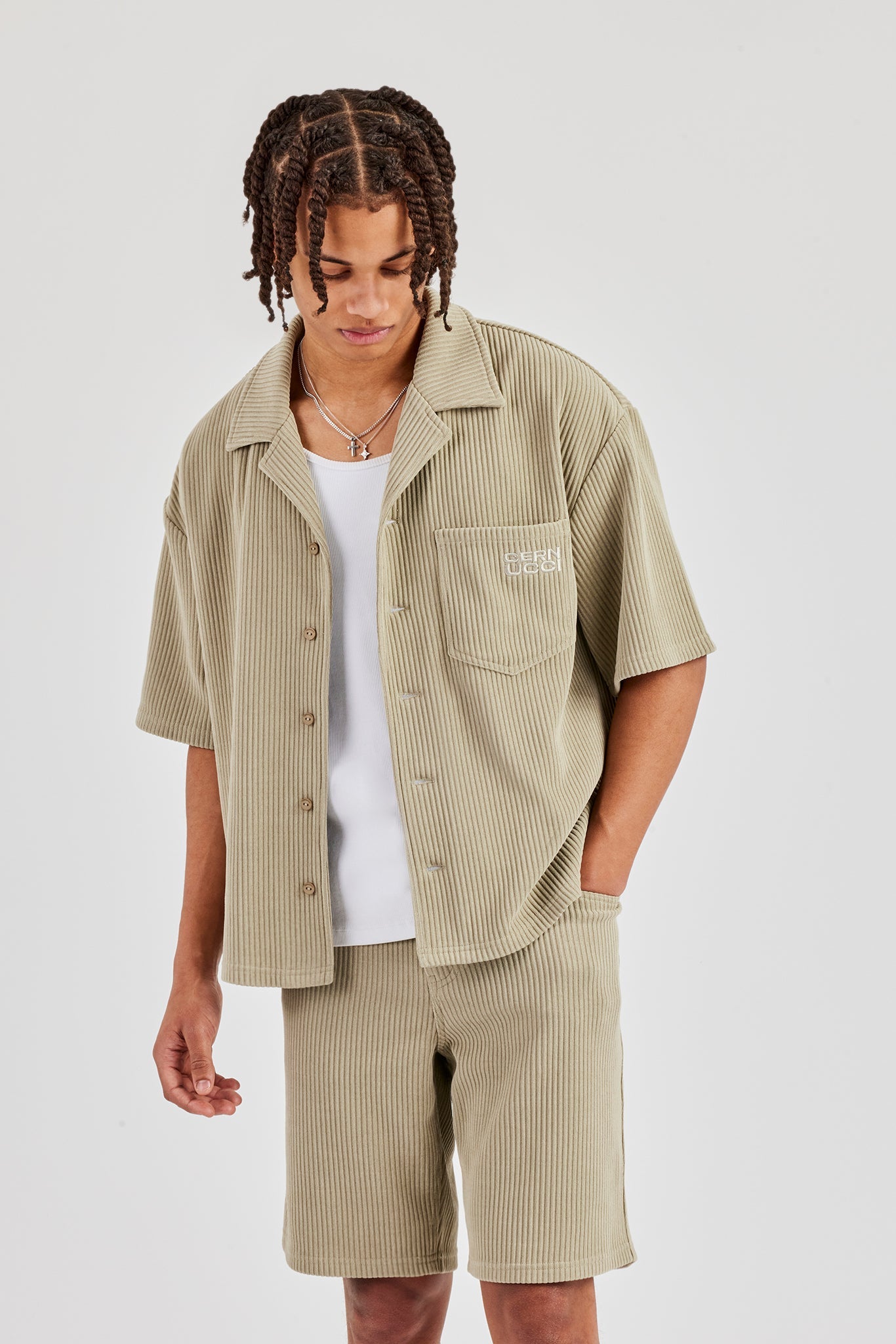 Cord Relaxed Short - Khaki