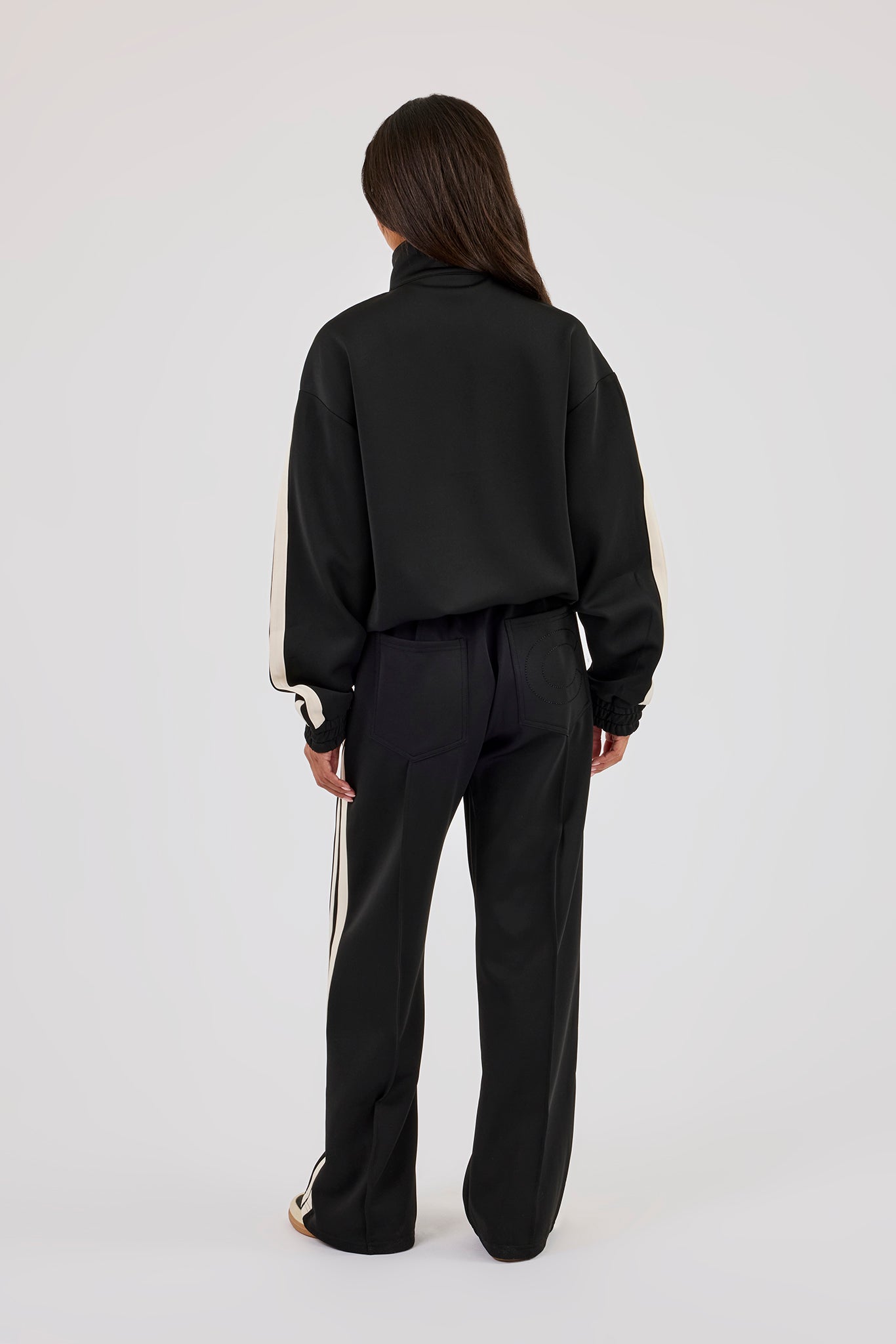 Funnel Neck Taping Jacket & Wide Leg Jogger - Black