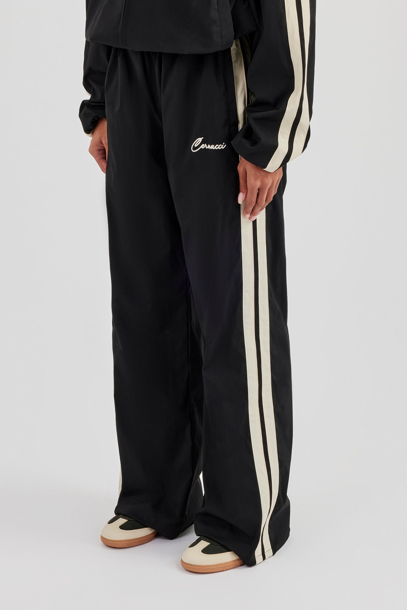 Nylon Taping Jogger - Black