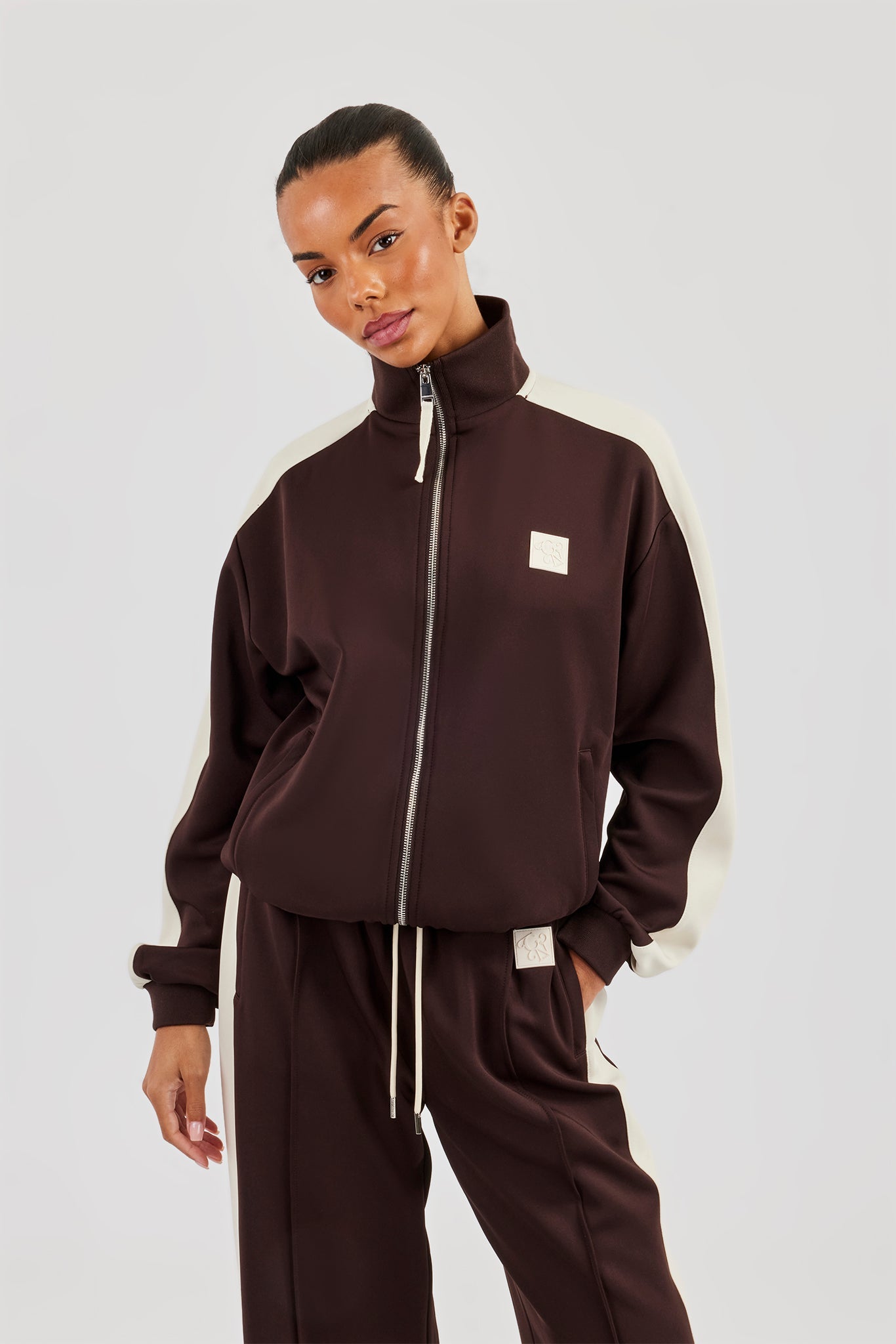 Single Taping Regular Track Jacket - Chocolate