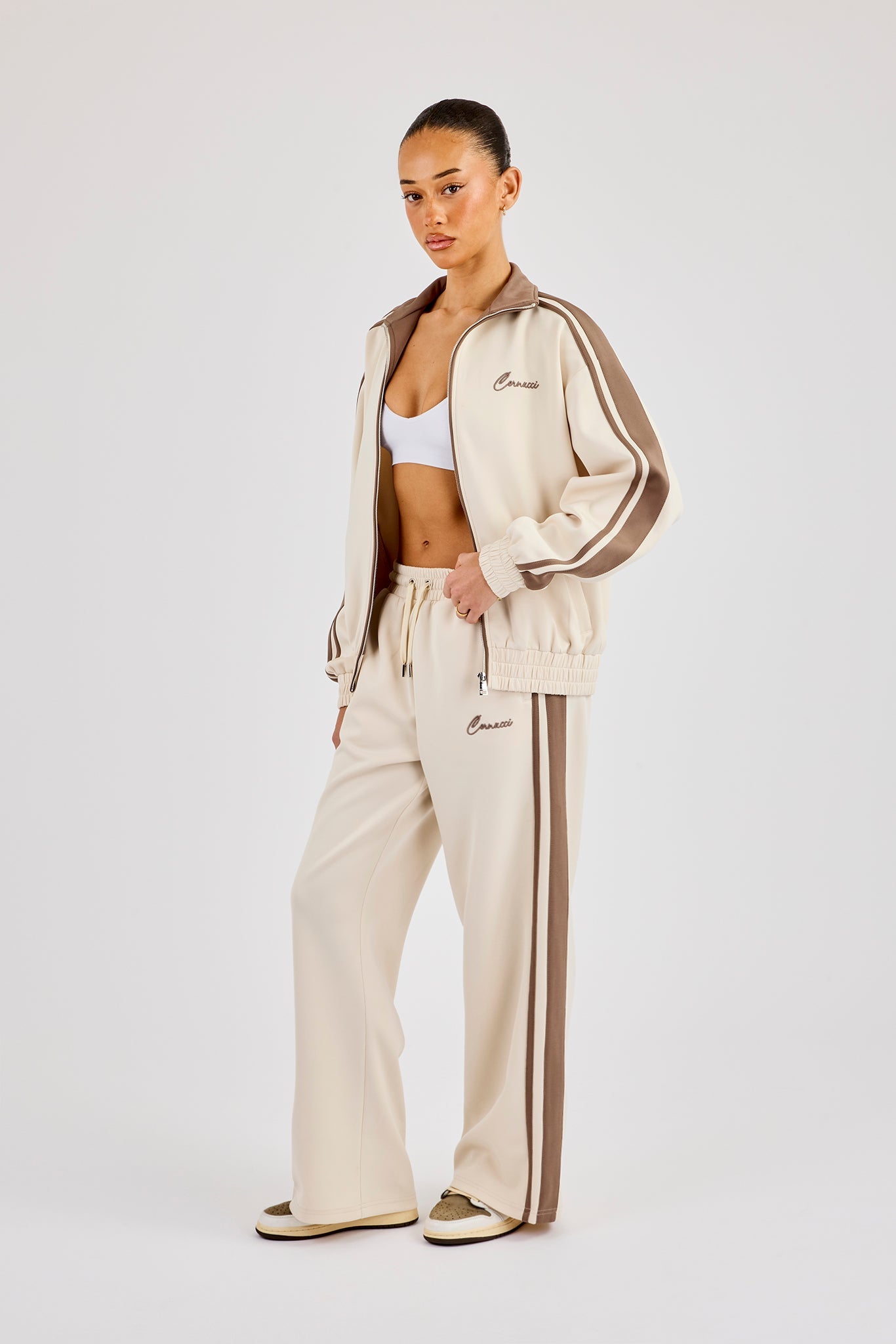 Taping Contrast Collar Tracksuit - Off White