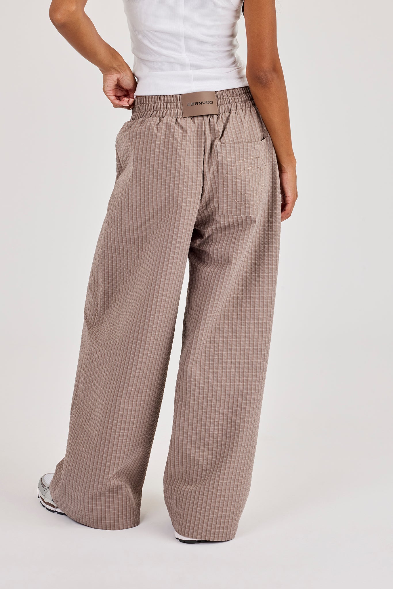 Check Nylon Jogger - Beige