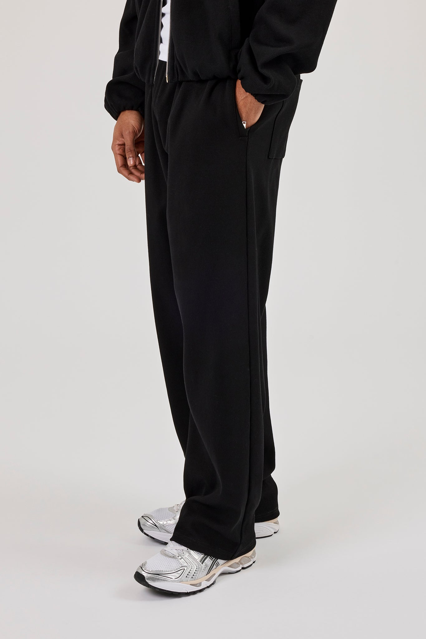 Ottoman Rib Relaxed Jogger - Black