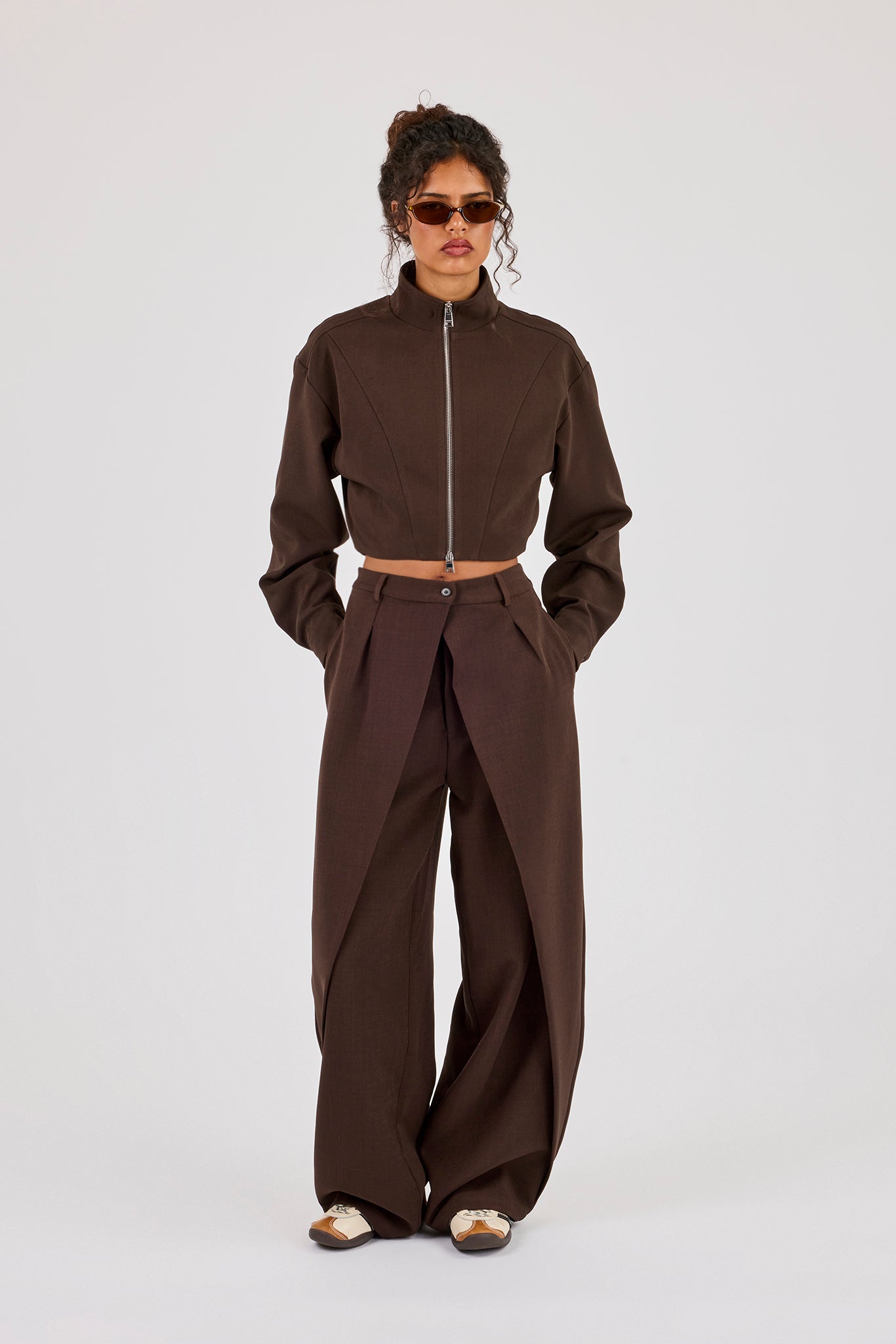 Woven Seam Detail Jacket & Double Pleat Barrel Leg Trouser - Chocolate