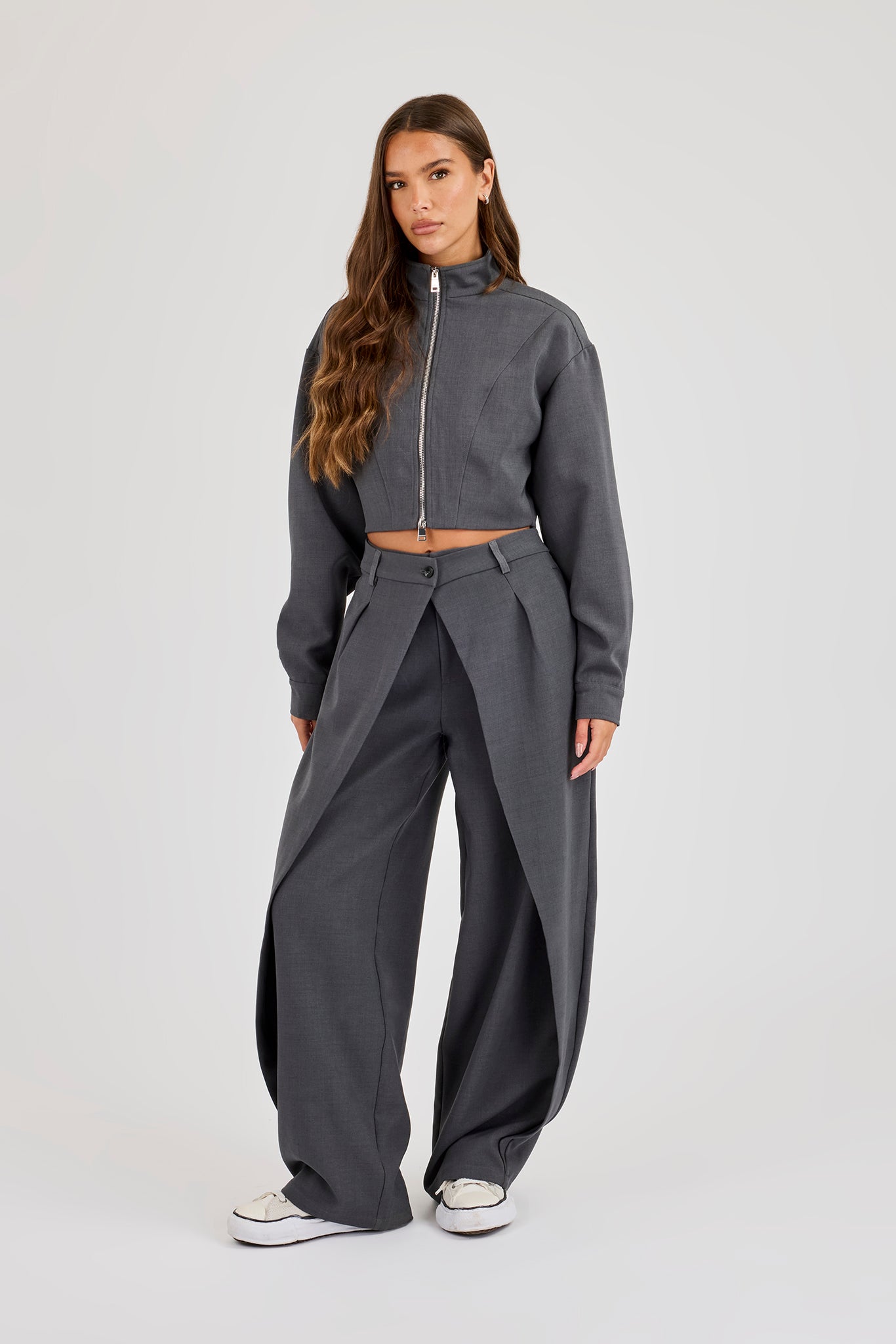 Woven Seam Detail Jacket & Double Pleat Barrel Leg Trouser - Charcoal