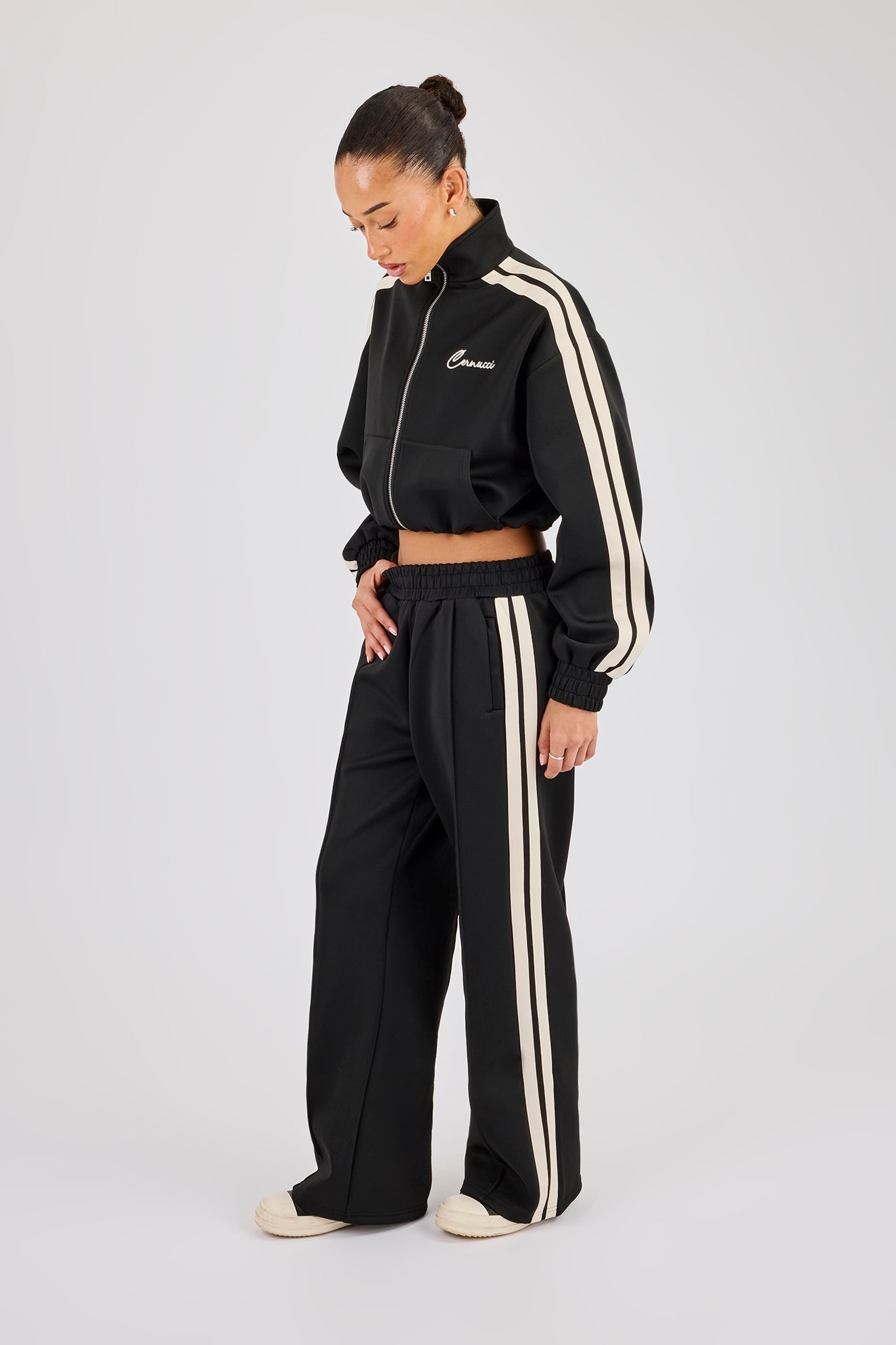 Taping Cropped Funnel Neck Tracksuit - Black