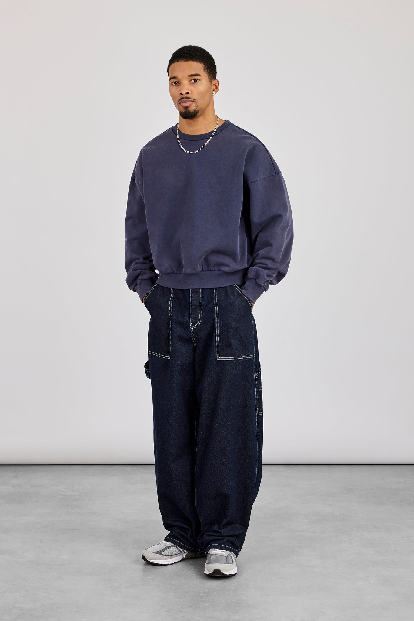 Washed Sweater - Navy