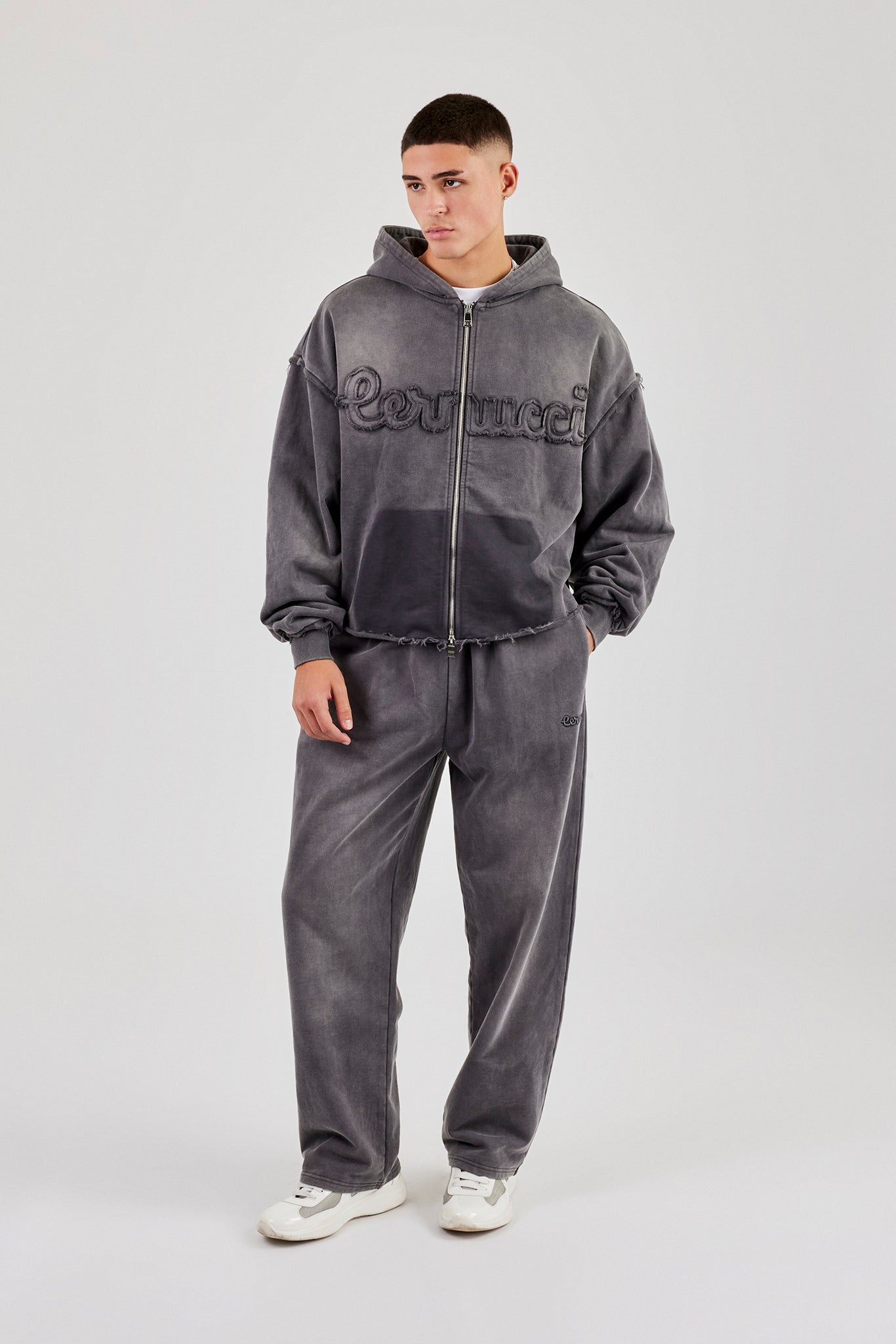 Washed Relaxed Jogger - Grey