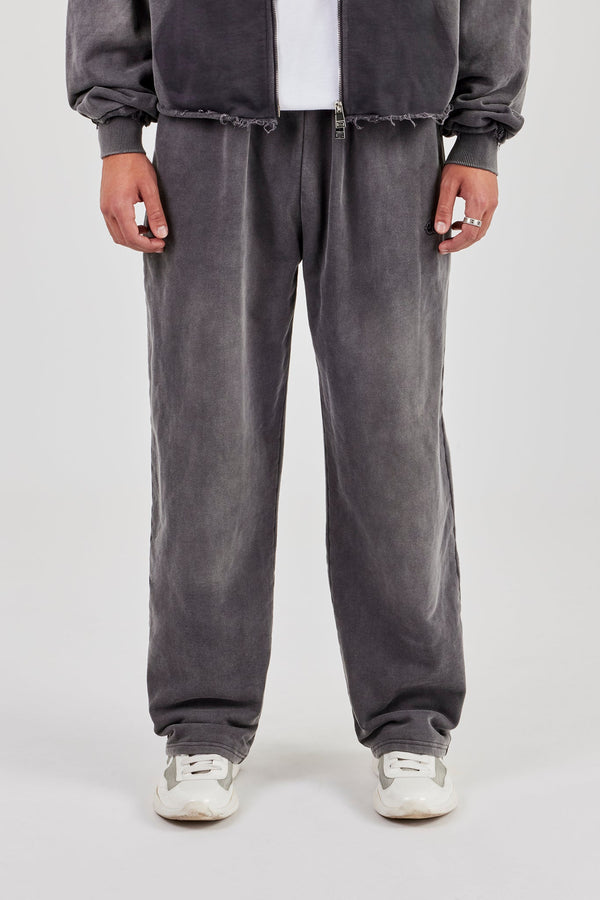 Washed Relaxed Jogger - Grey