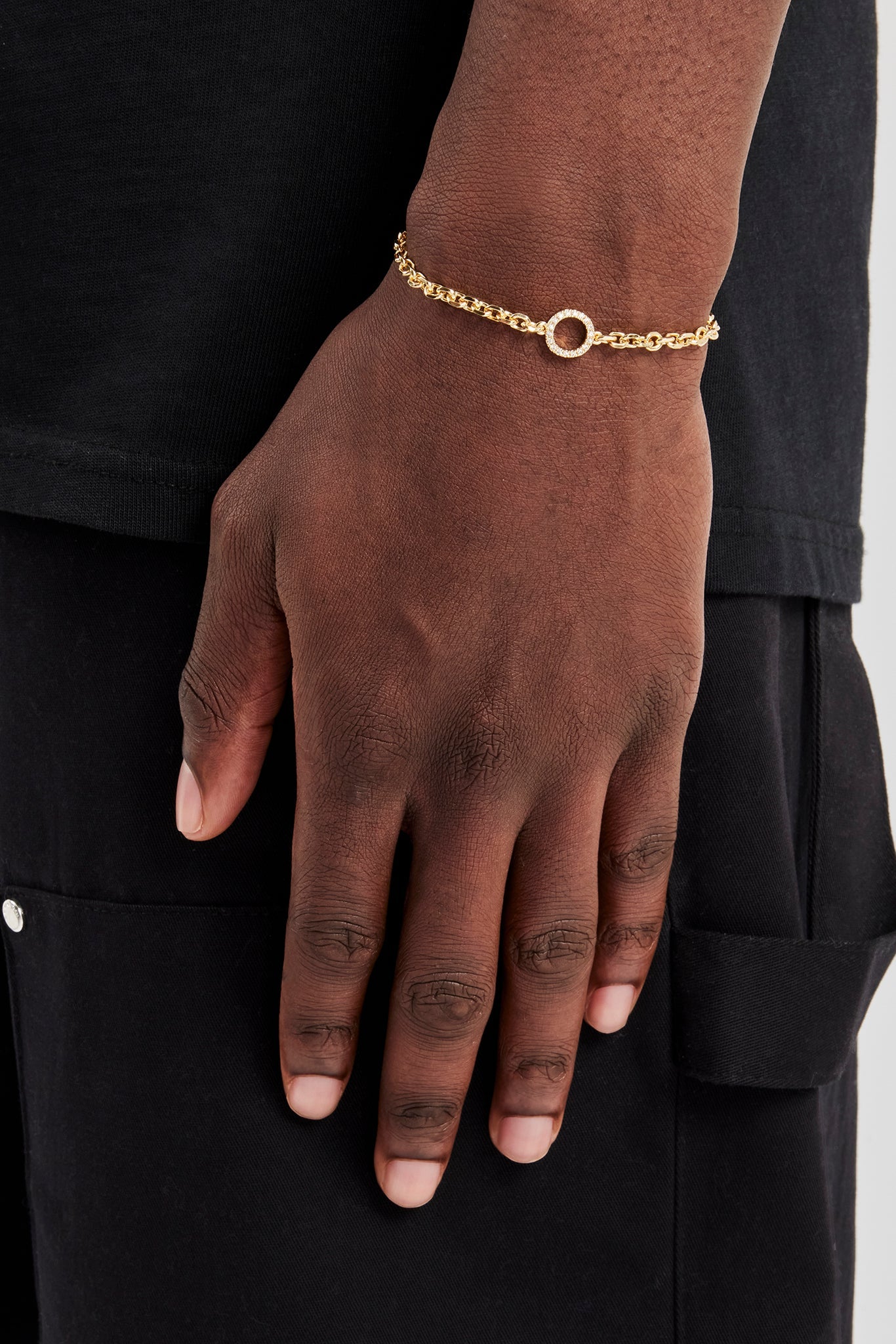 Iced Circle Outline Rolo Bracelet - 10mm - Gold