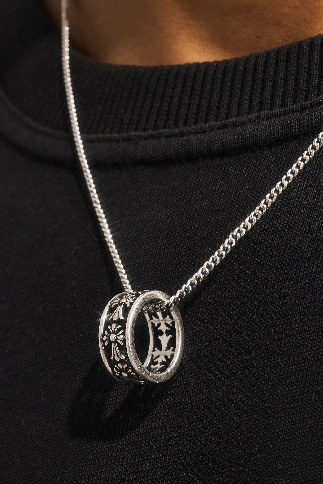 Oxidised Cross Ring Necklace - 10mm - White
