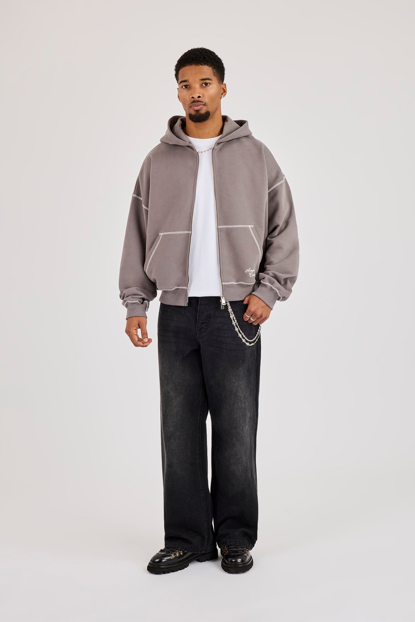 Contrast Stitch Amor Carioca Boxy Zip Hoodie - Charcoal