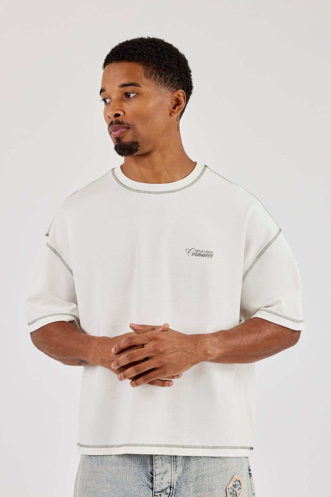 Boxy Contrast Stitch CN17 Back Print T-Shirt - Off White