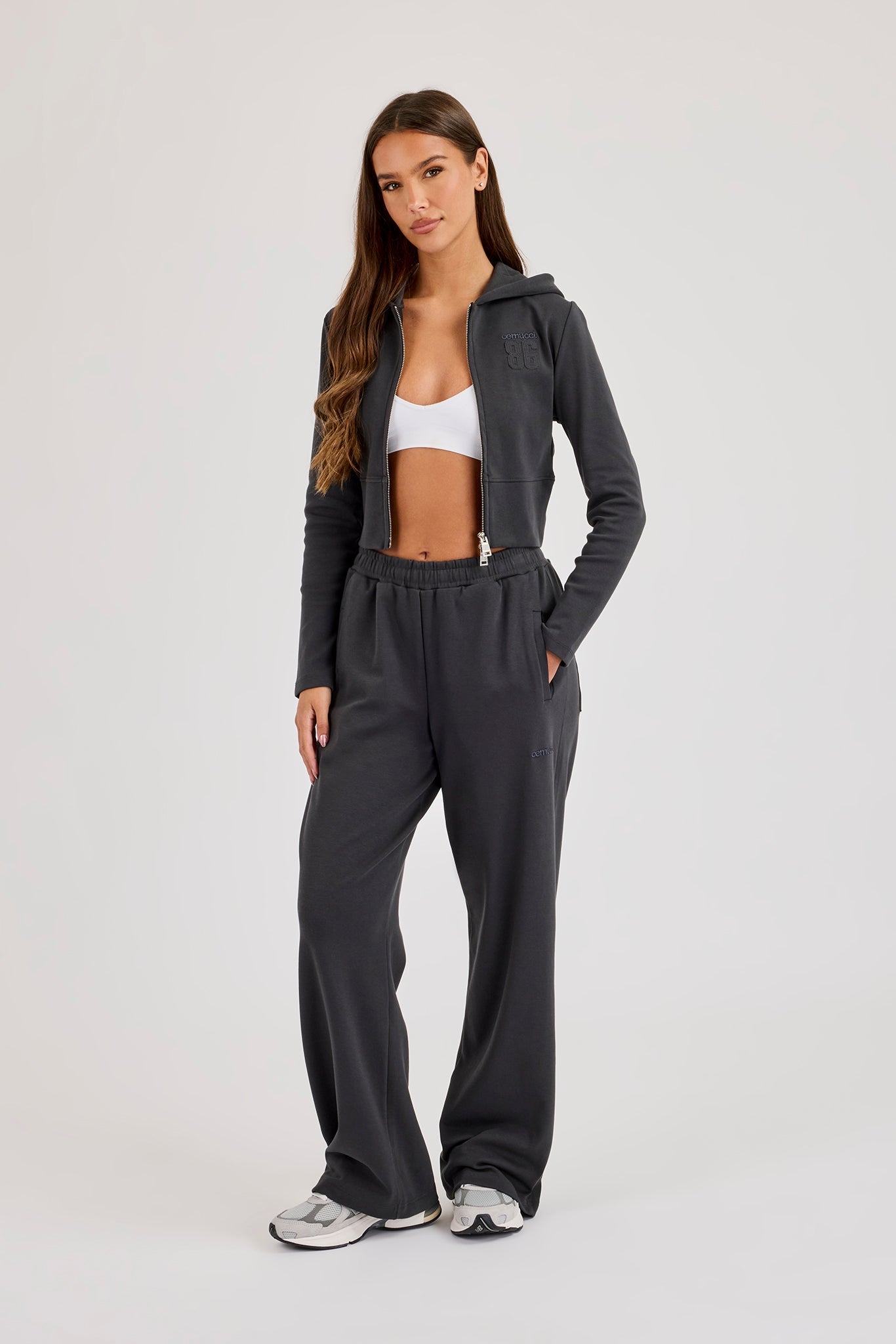 86 Appliqued Fitted Zip Hoodie & Low Rise Baggy Jogger - Charcoal